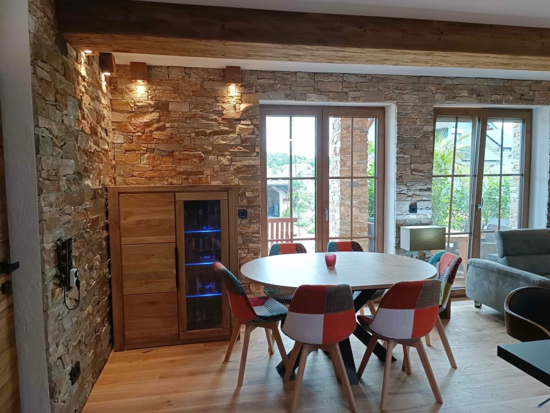 Luxe vakantiechalet met sauna en whirlpools bij het meer van Schalkenmehren - foto 19