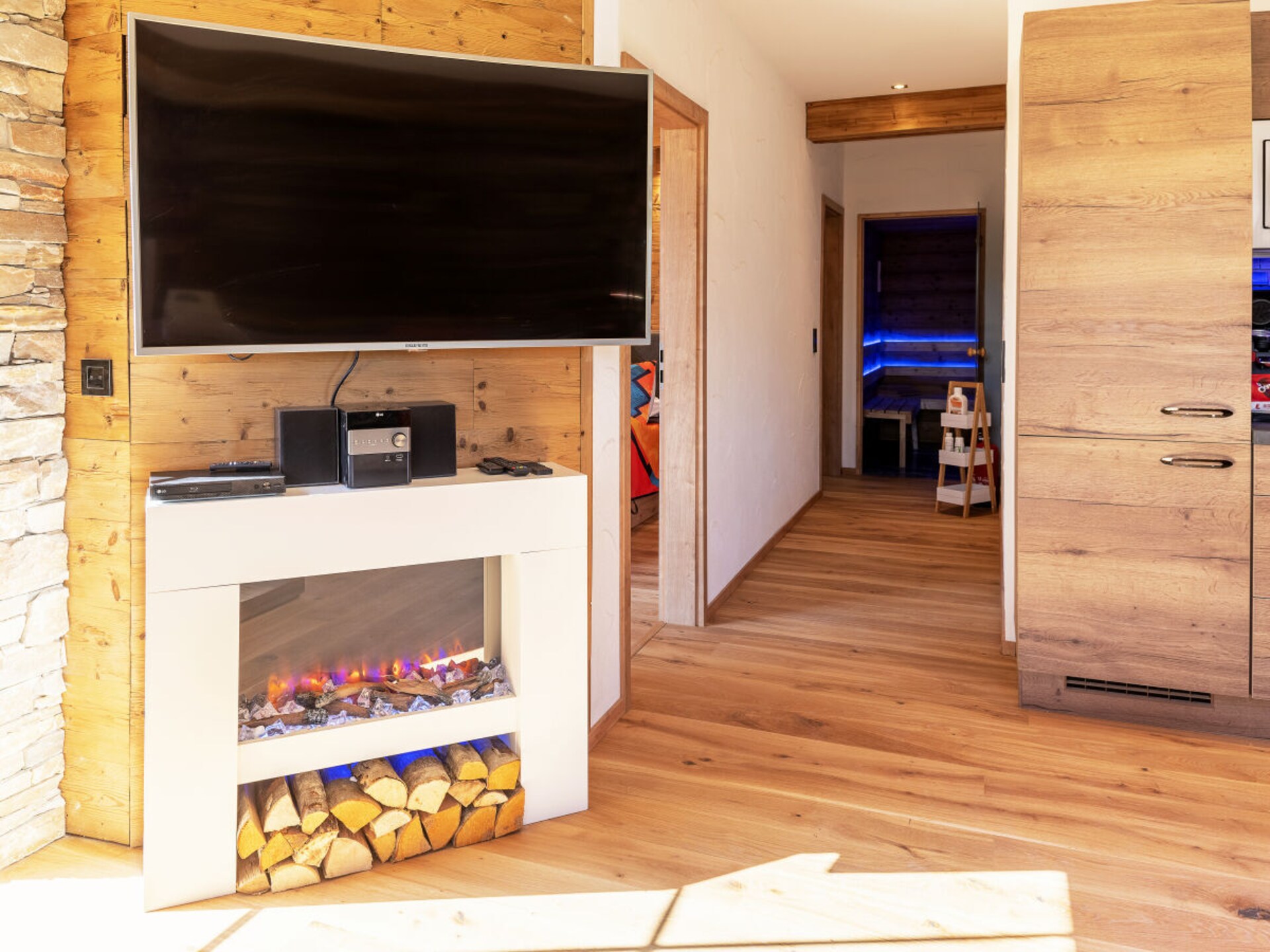 Luxe vakantiechalet met sauna en whirlpools bij het meer van Schalkenmehren - foto 20