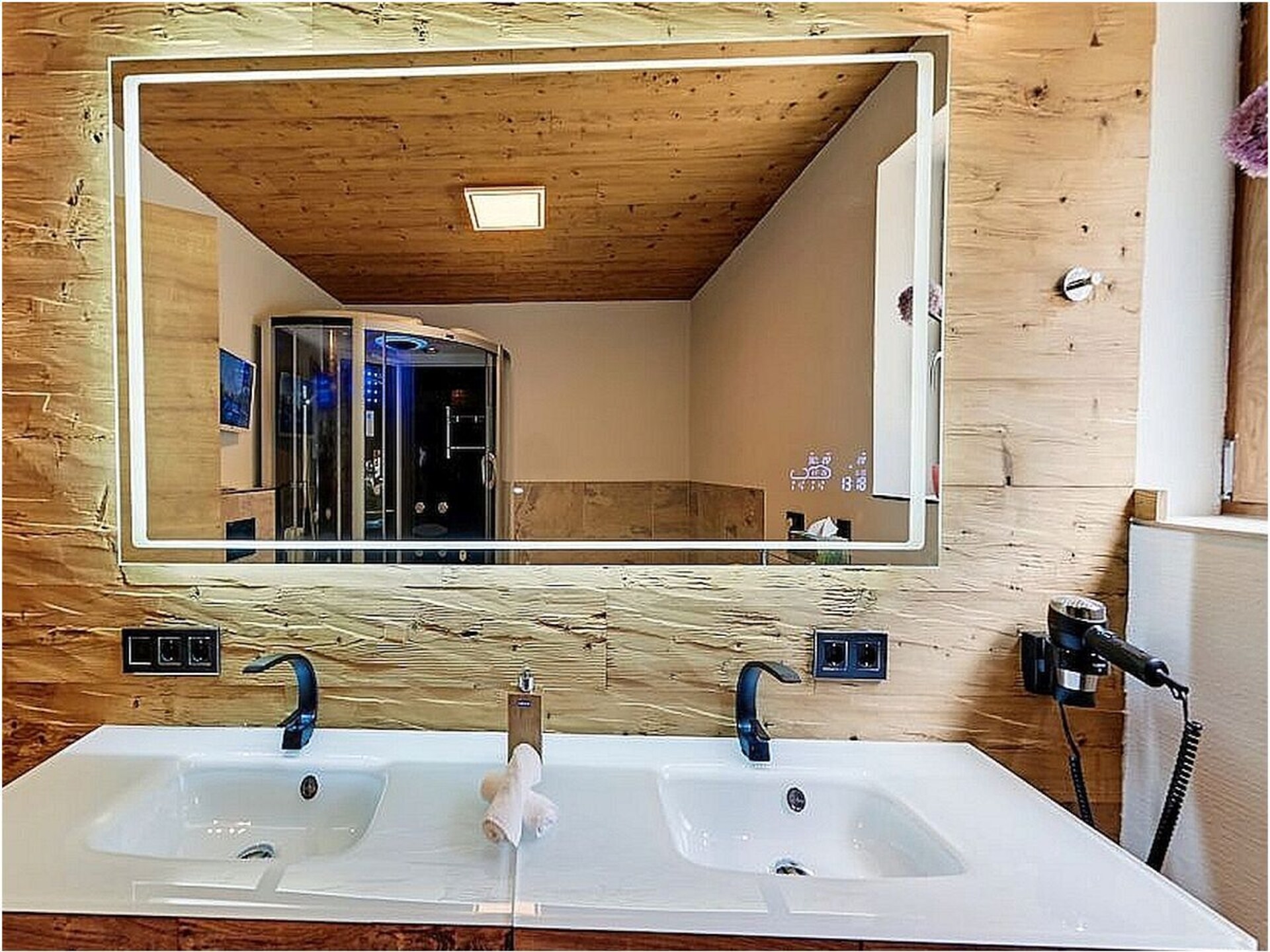 Luxe vakantiechalet met sauna en whirlpools bij het meer van Schalkenmehren - foto 30