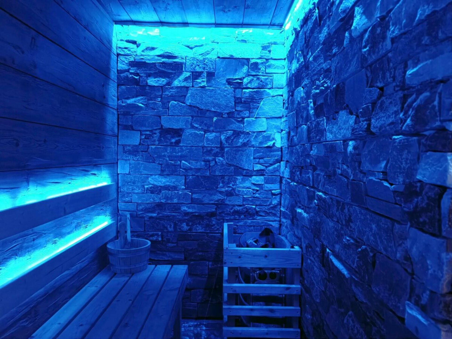 Luxe vakantiechalet met sauna en whirlpools bij het meer van Schalkenmehren - foto 34