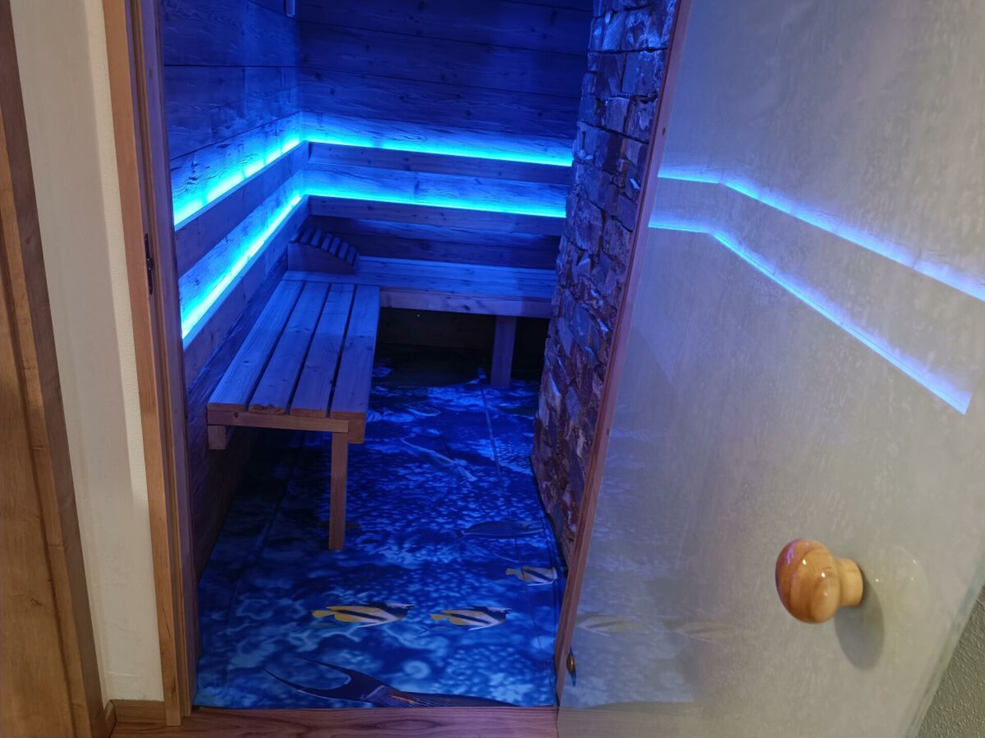 Luxe vakantiechalet met sauna en whirlpools bij het meer van Schalkenmehren - foto 41