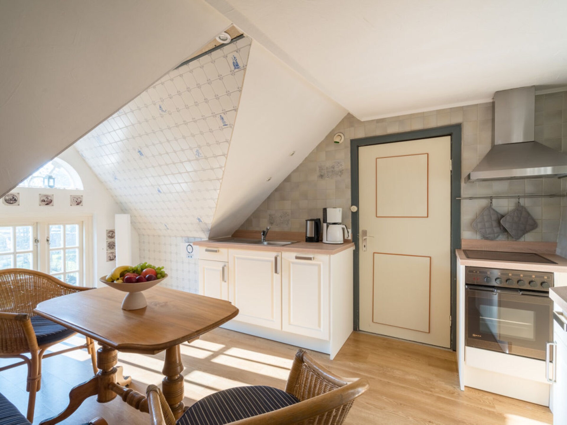 Rustiek gevelappartement in St. Peter-Ording met uitzicht op appelboomgaard - foto 9