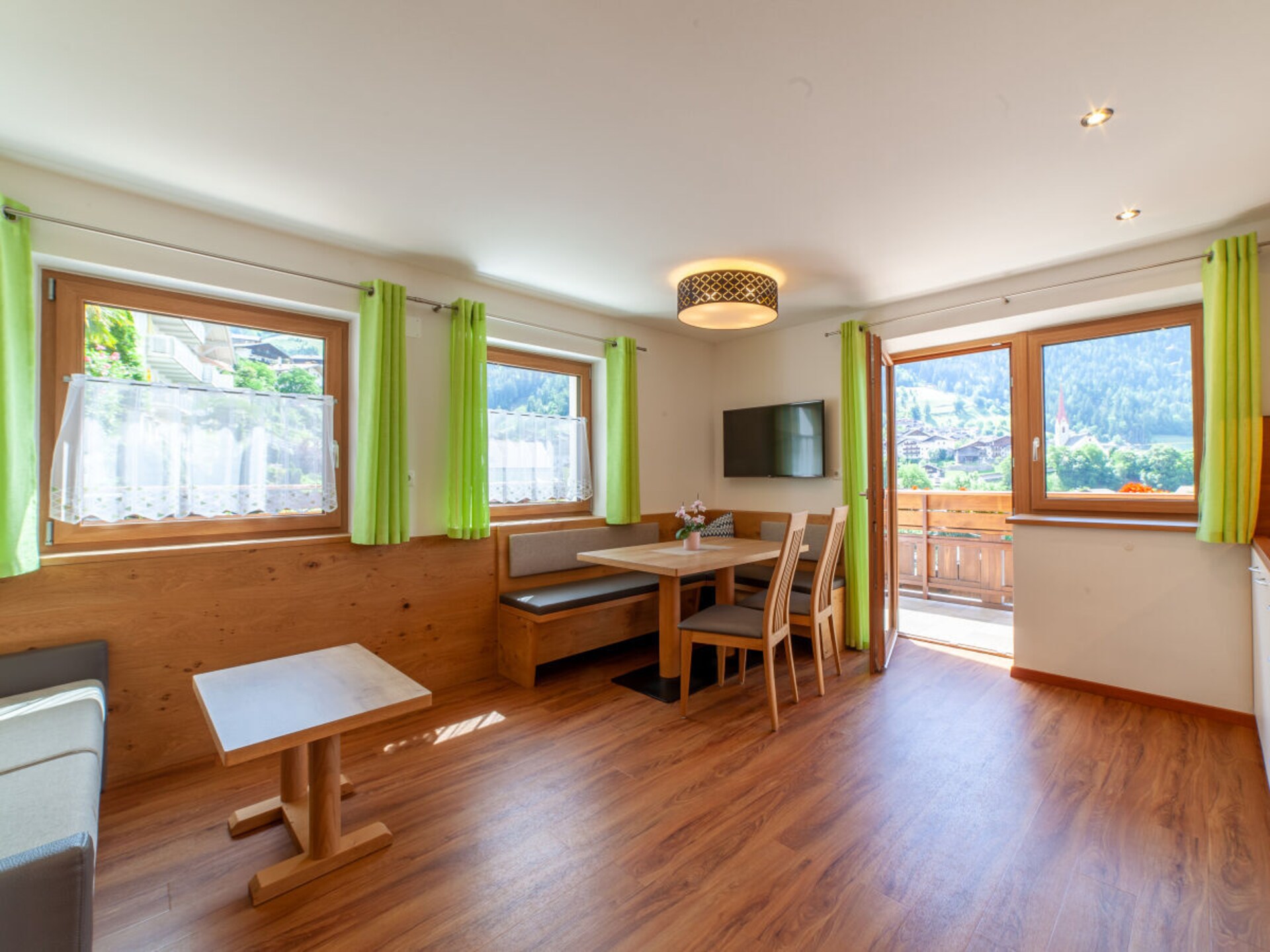 Knus vakantiehuis met panoramisch uitzicht in St. Leonhard, Passeier - foto 10