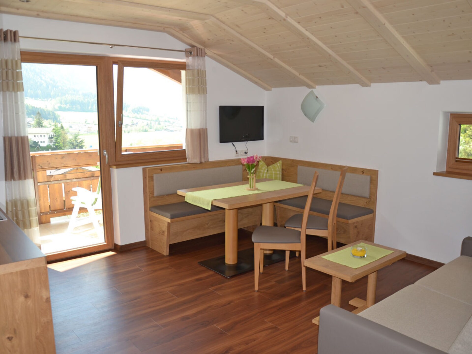 Knus vakantiehuis met panoramisch uitzicht in St. Leonhard, Passeier - foto 11