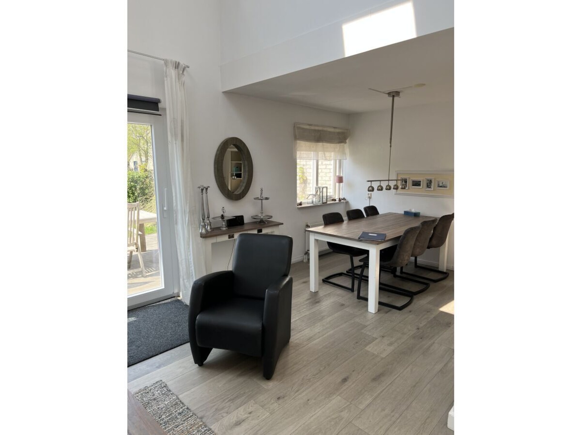 Beach Villa Juliana: sfeervol vakantiehuis met omheinde tuin, 1 km van zee - foto 3