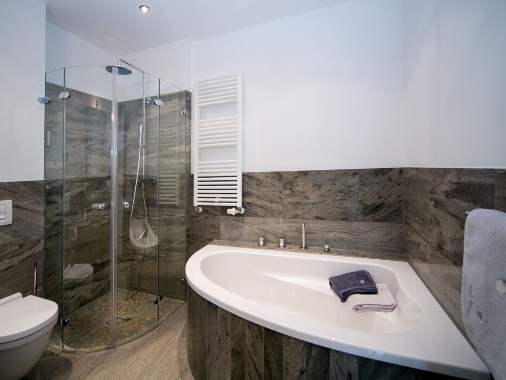 Beach Princess Binz: Vakantiehuis direct aan zee met infraroodcabine - foto 12