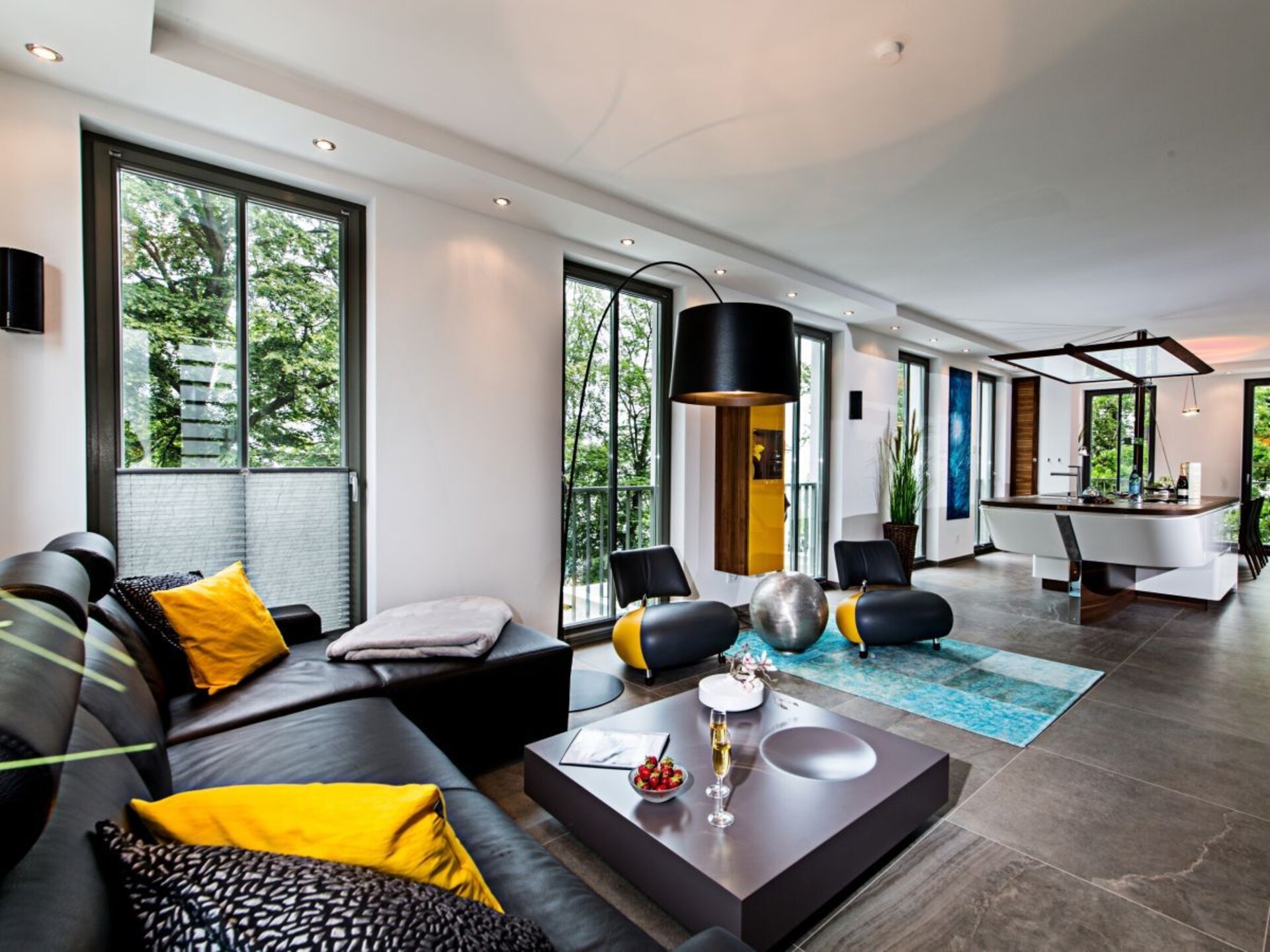 Penthouse Binz: zeezicht, sauna, whirlpool & zwembad op 400m van strand - foto 5