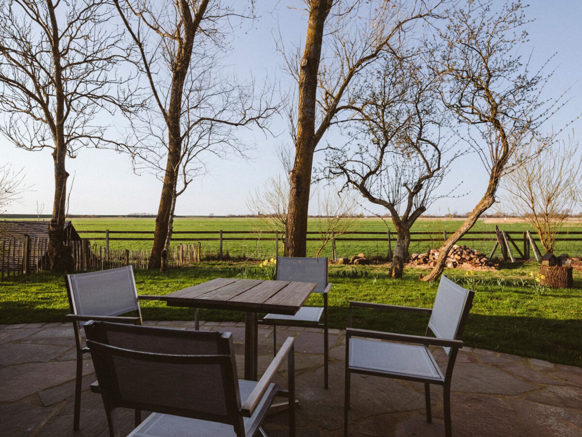 Huus Uelvesbüll: Idyllisch vakantiehuis met Waddenzee-uitzicht in Noord-Friesland - foto 15