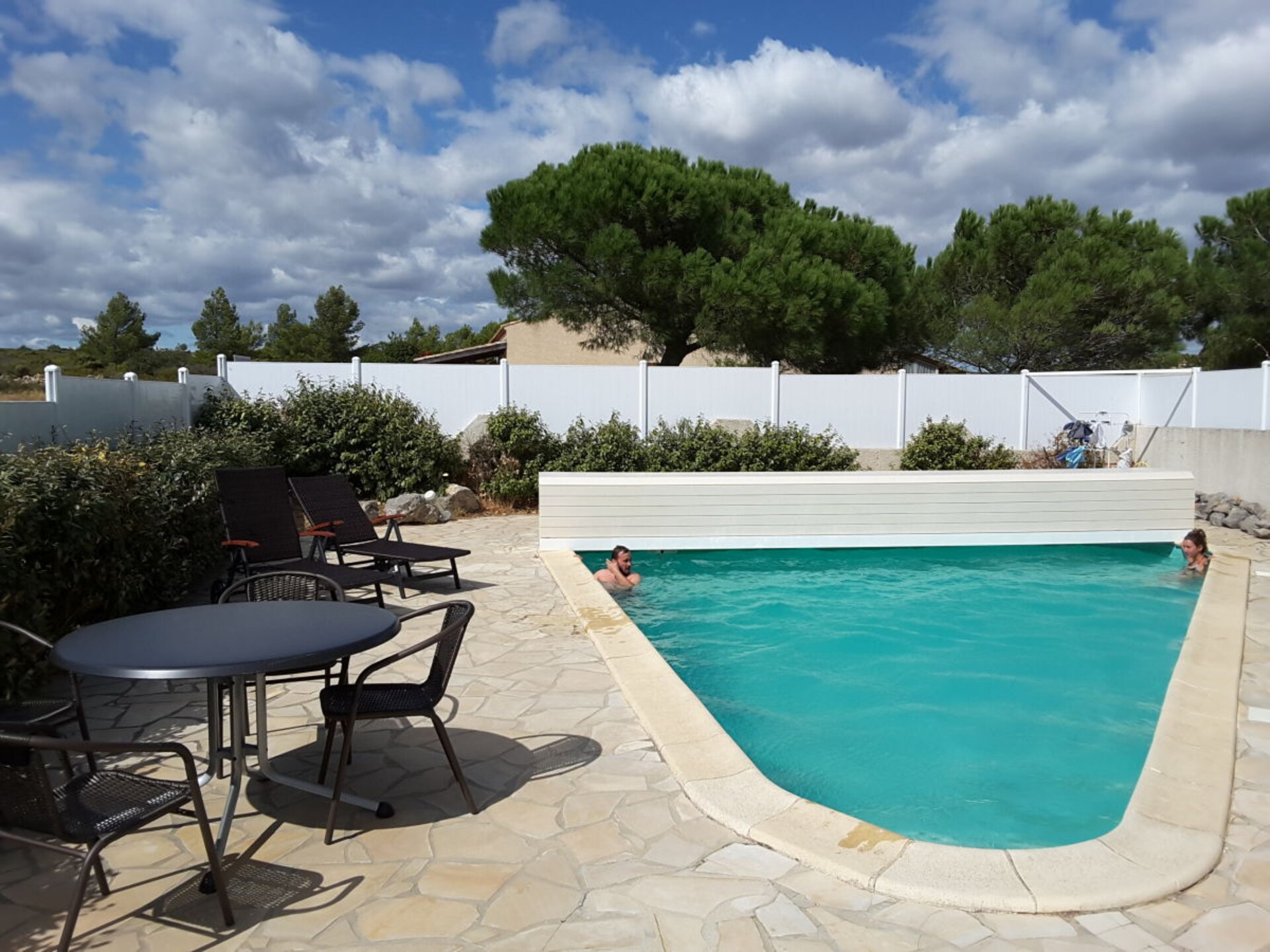 Ruim vakantiehuis met zeezicht in St. Pierre-la-mer, 700m van strand - foto 8
