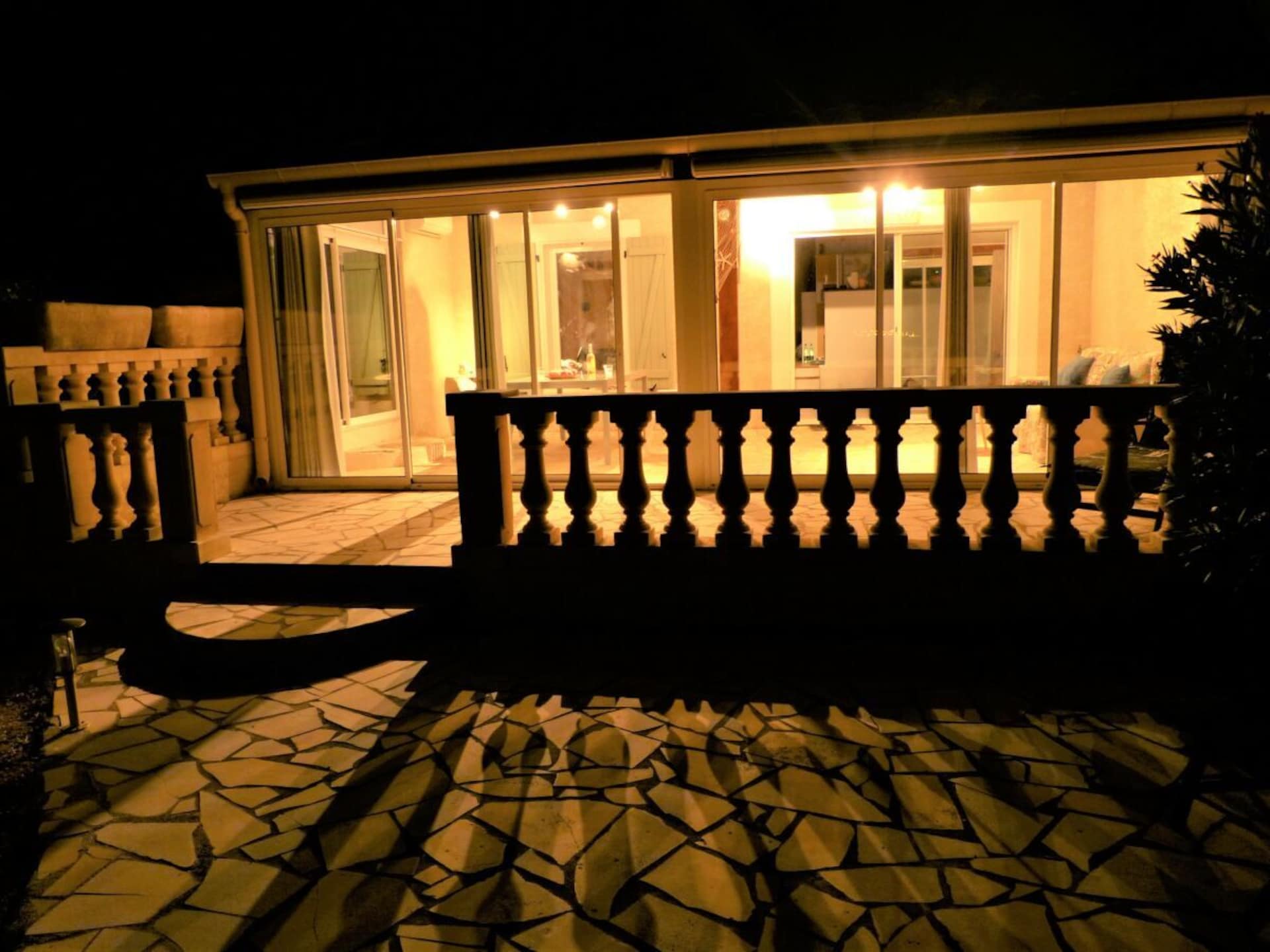 Ruim vakantiehuis met zeezicht in St. Pierre-la-mer, 700m van strand - foto 2