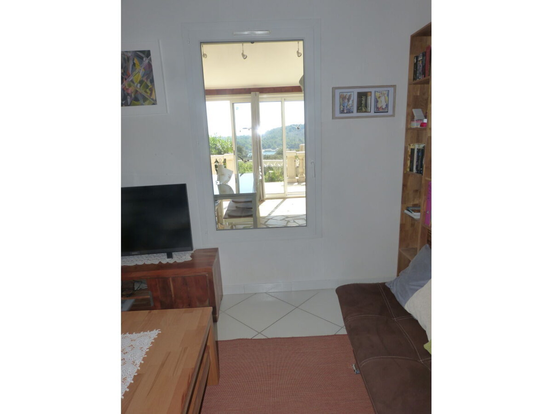 Ruim vakantiehuis met zeezicht in St. Pierre-la-mer, 700m van strand - foto 19