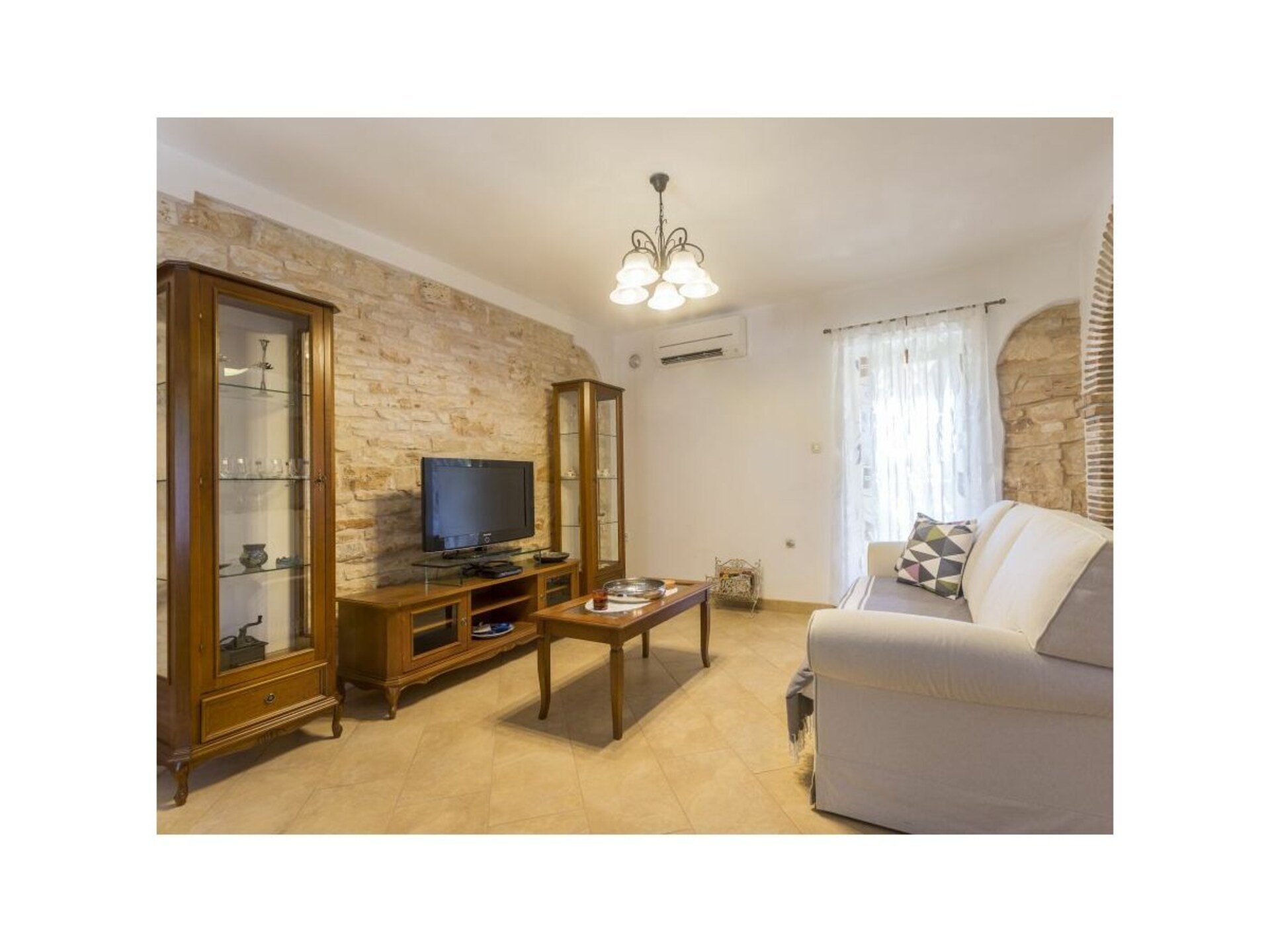 Authentiek Istrisch vakantiehuis met privézwembad bij Svetvinčenat - foto 22