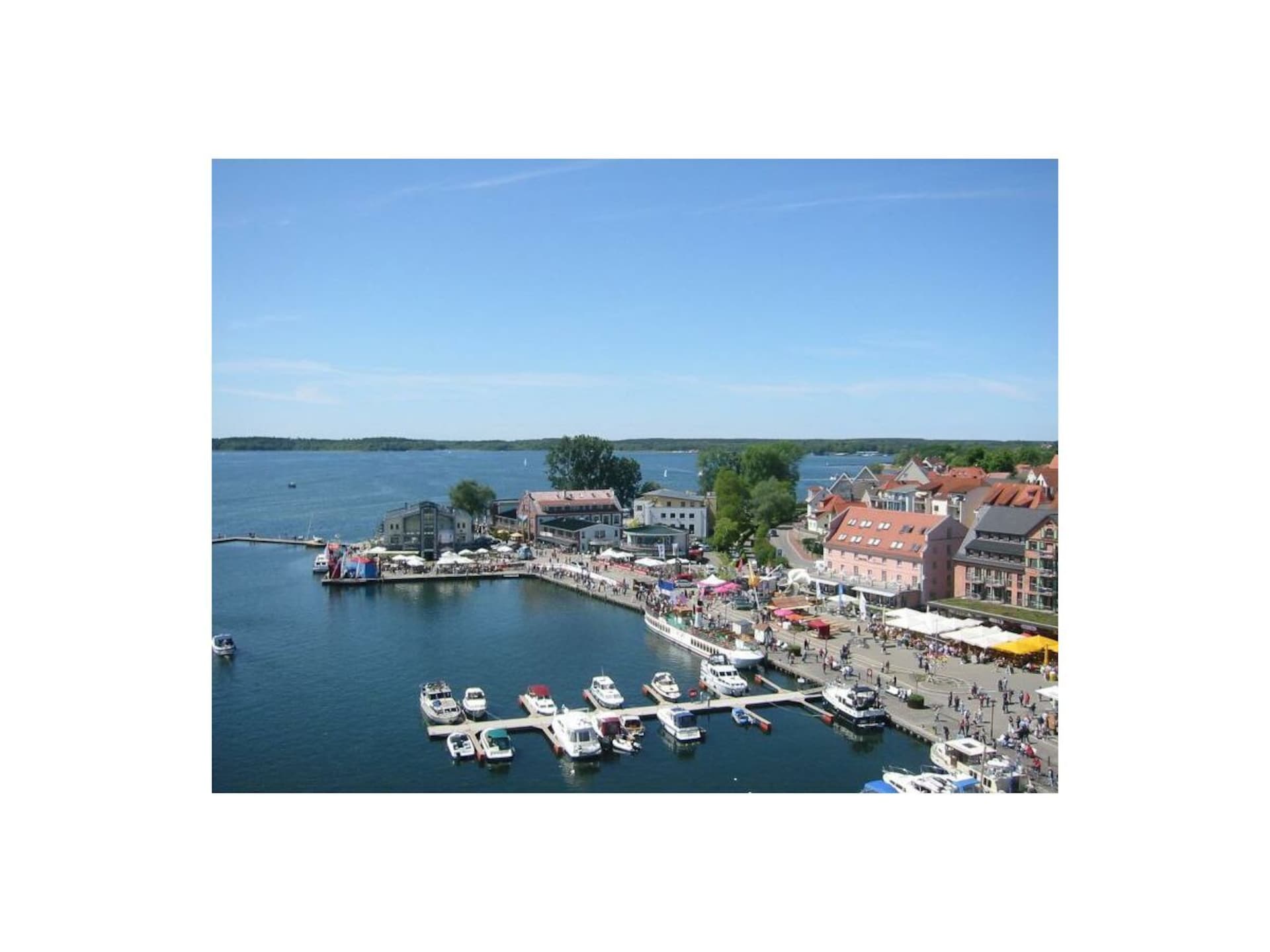 6-persoons vakantiehuis in het centrum van Waren aan het Müritz-meer - foto 29