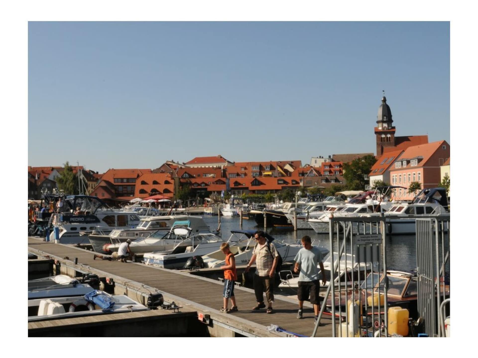 6-persoons vakantiehuis in het centrum van Waren aan het Müritz-meer - foto 31