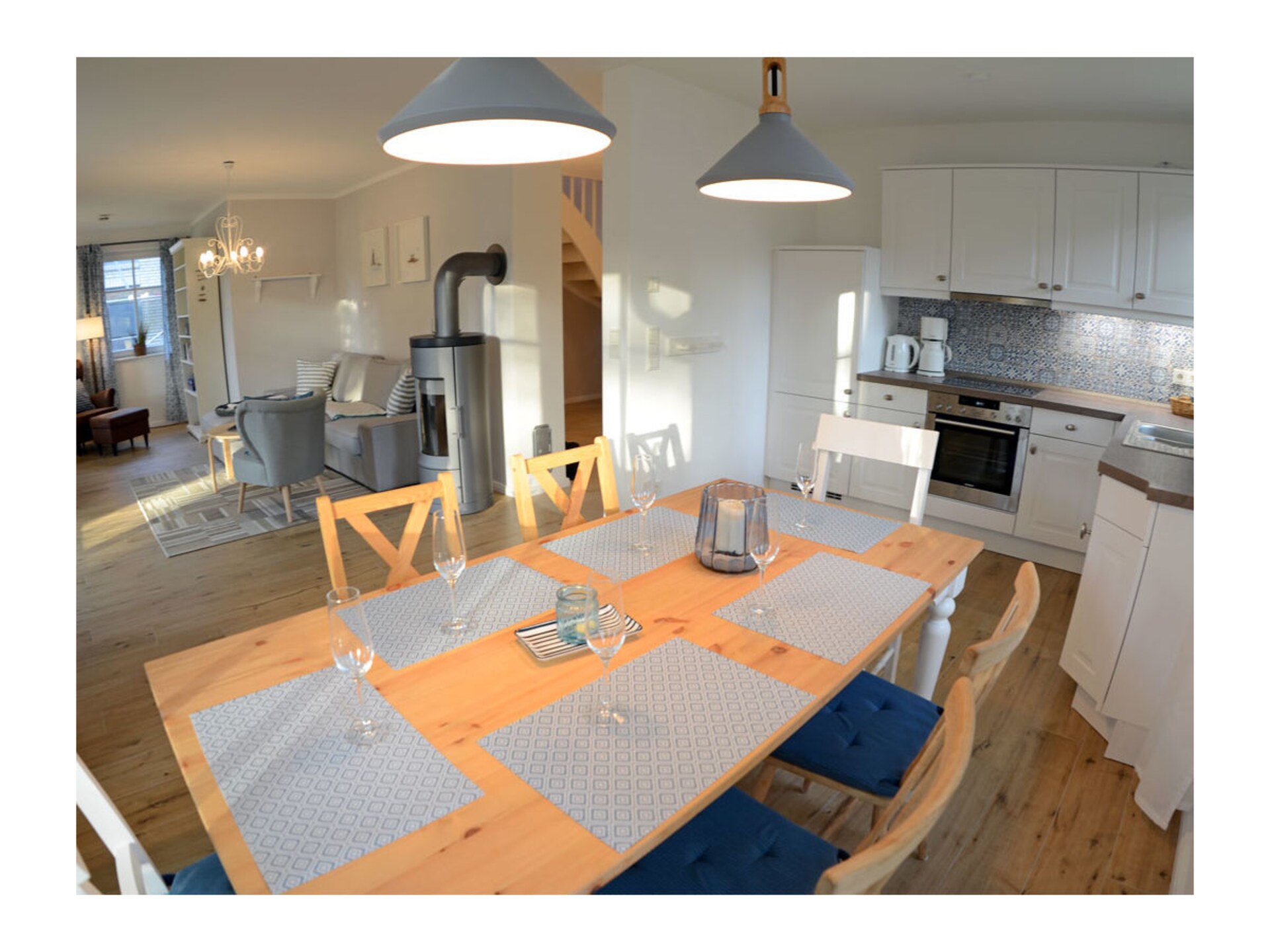 Luxe vakantiehuis met sauna en haard, 250m van zee in Glowe - foto 9