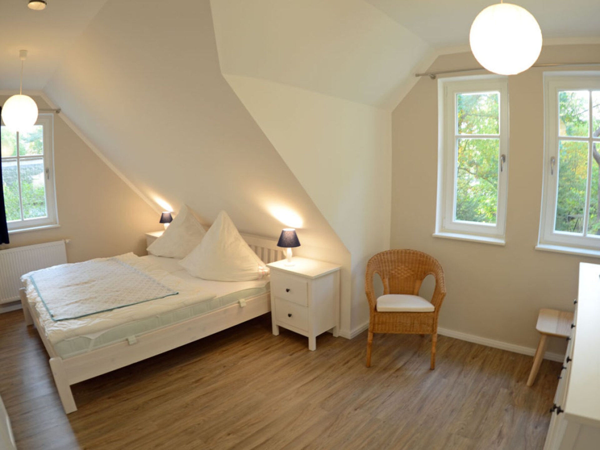 Luxe vakantiehuis met sauna en haard, 250m van zee in Glowe - foto 10