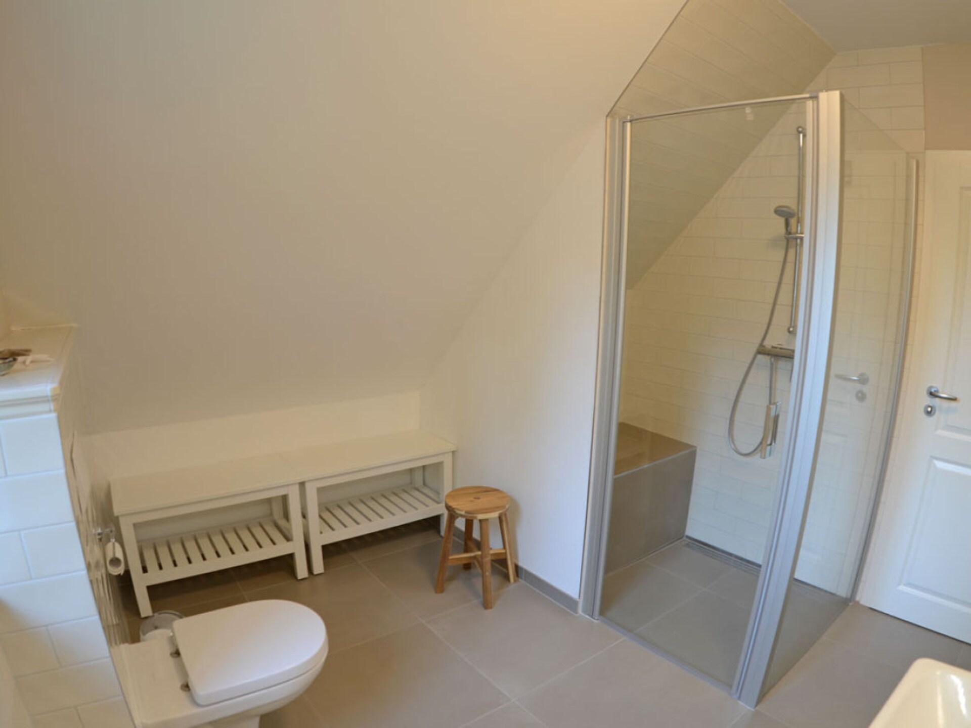 Luxe vakantiehuis met sauna en haard, 250m van zee in Glowe - foto 16