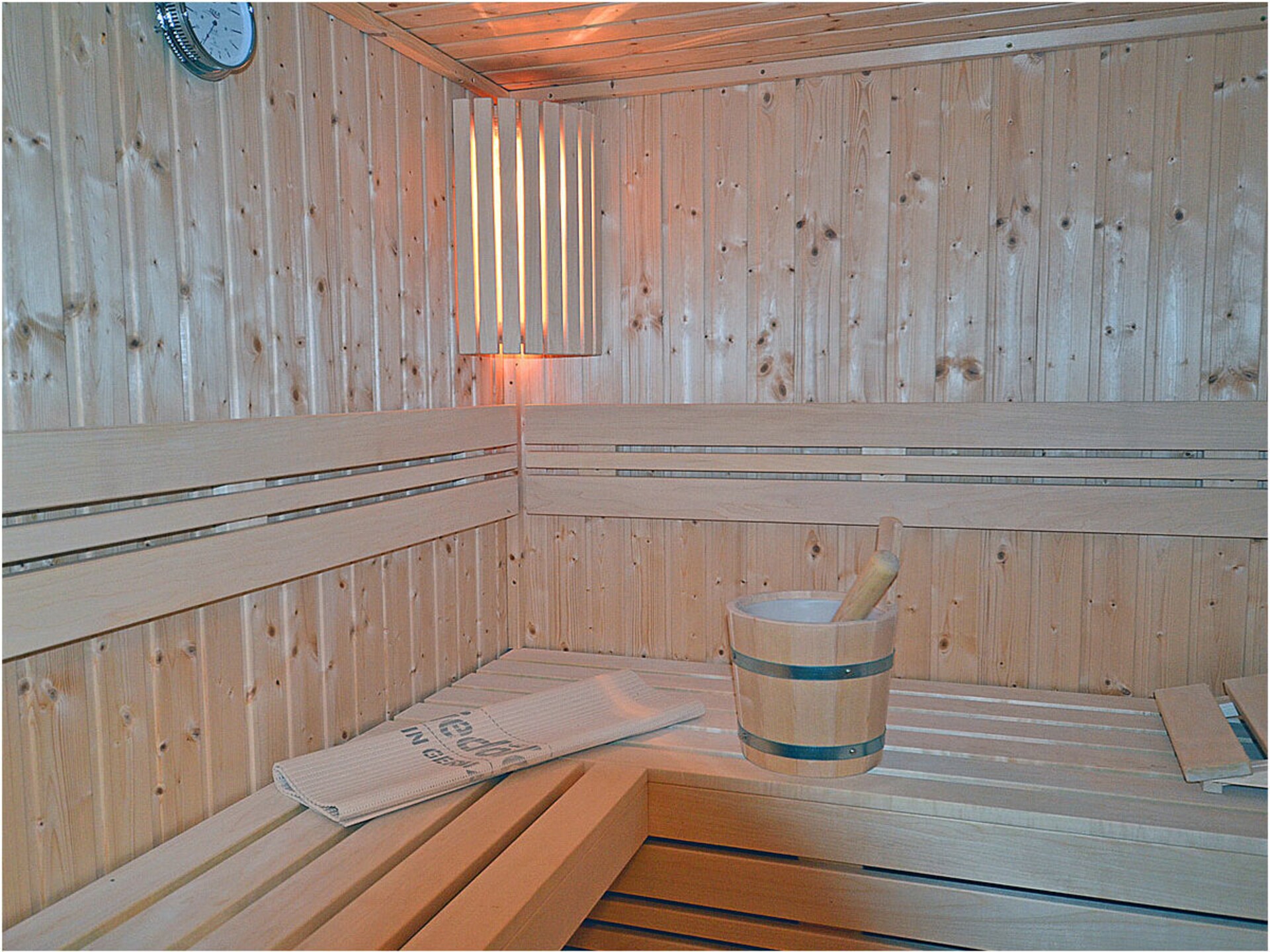 Halfvrijstaand vakantiehuis met sauna op 500m van het strand in Glowe - foto 28