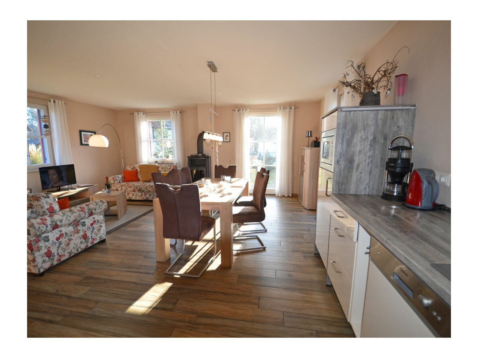 Luxe vakantiehuis met sauna en open haard op 250m van de Oostzee in Glowe - foto 5