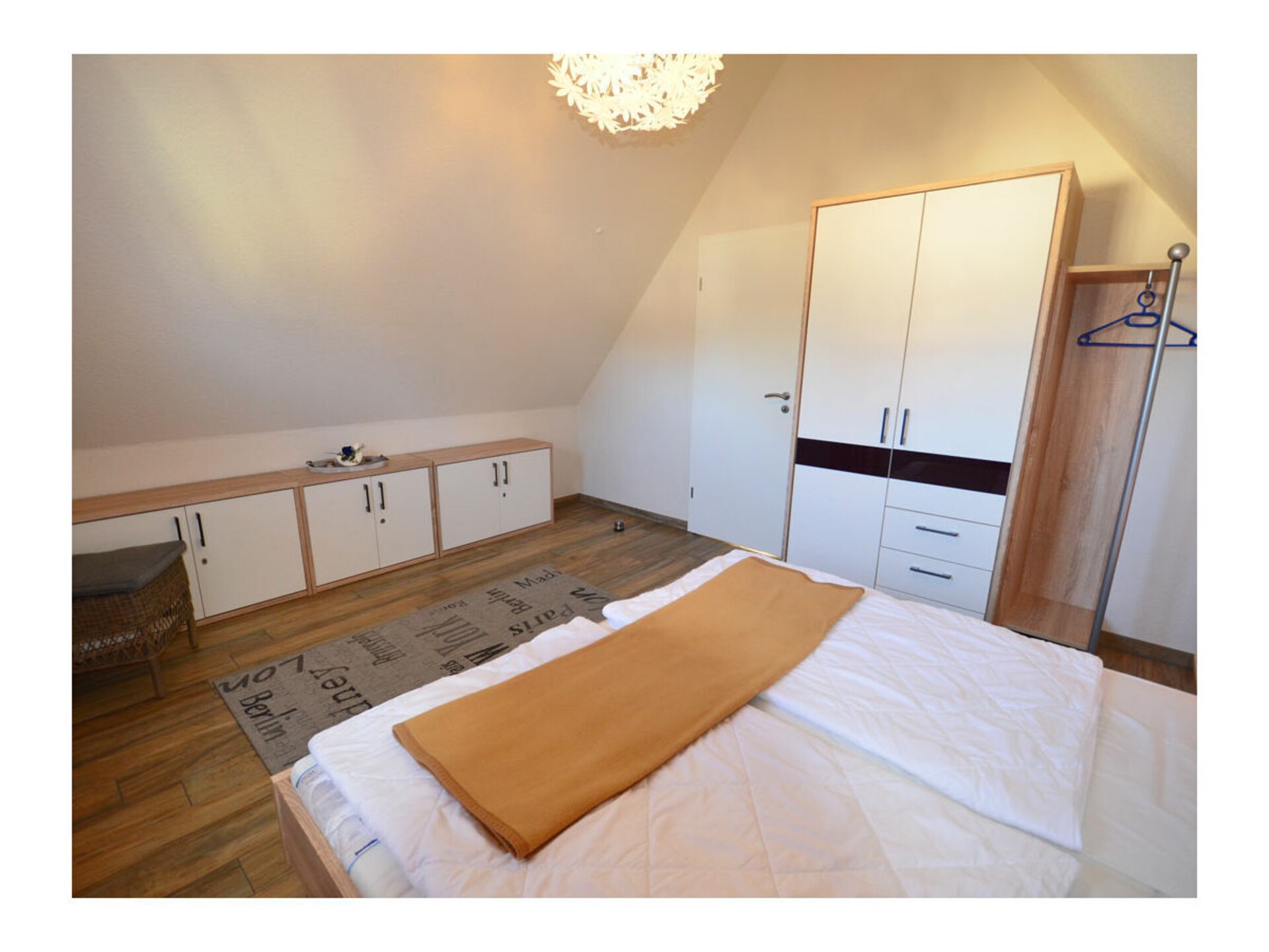 Luxe vakantiehuis met sauna en open haard op 250m van de Oostzee in Glowe - foto 15