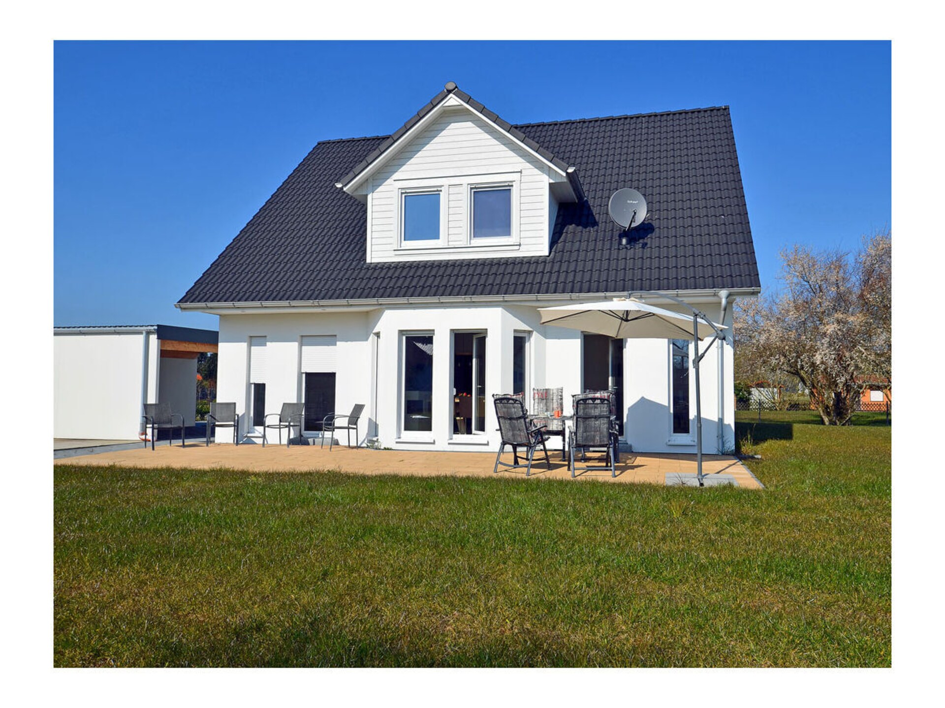 Luxe vakantiehuis Breege: 800m van strand, 3 slaapkamers, omheinde tuin - foto 3