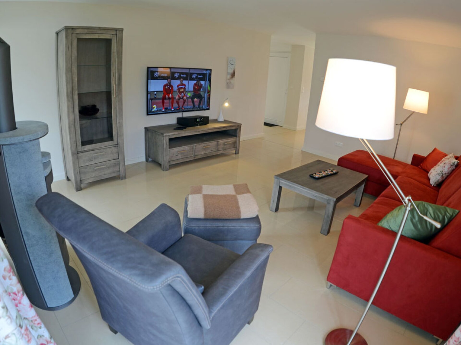 Luxe vakantiehuis Breege met sauna, op 800 meter van het strand - foto 8