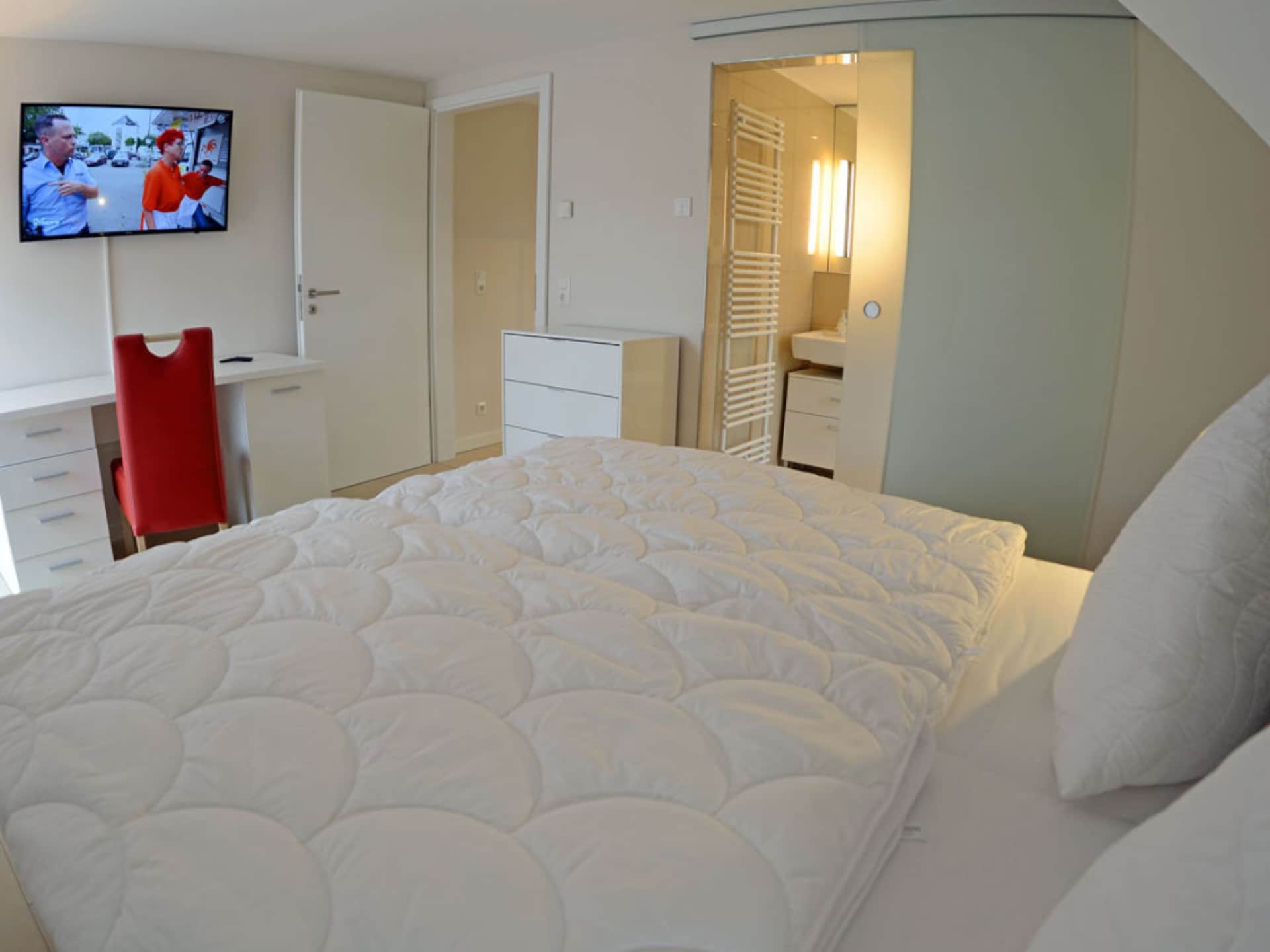 Luxe vakantiehuis Breege met sauna, op 800 meter van het strand - foto 13