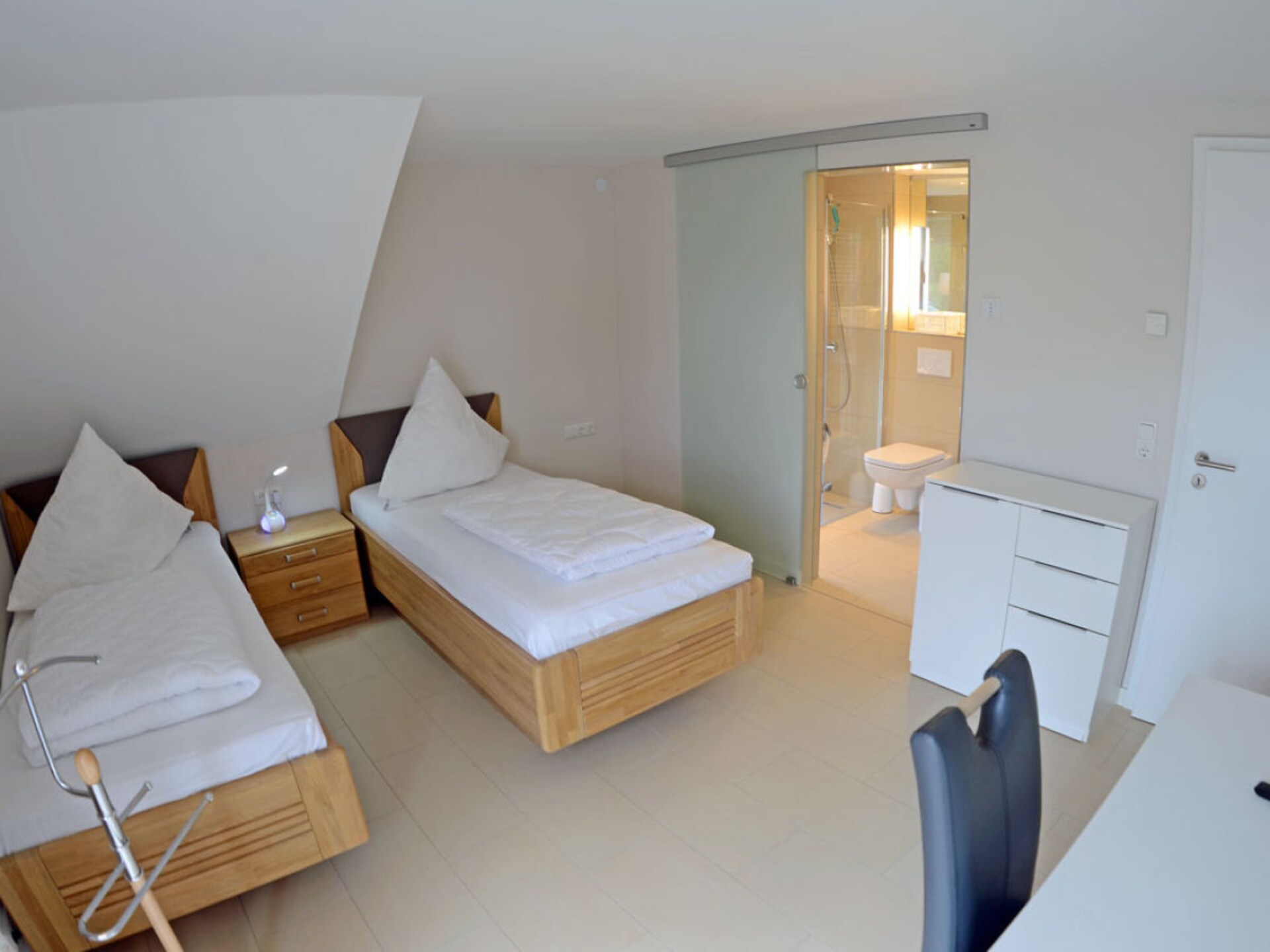 Luxe vakantiehuis Breege met sauna, op 800 meter van het strand - foto 15