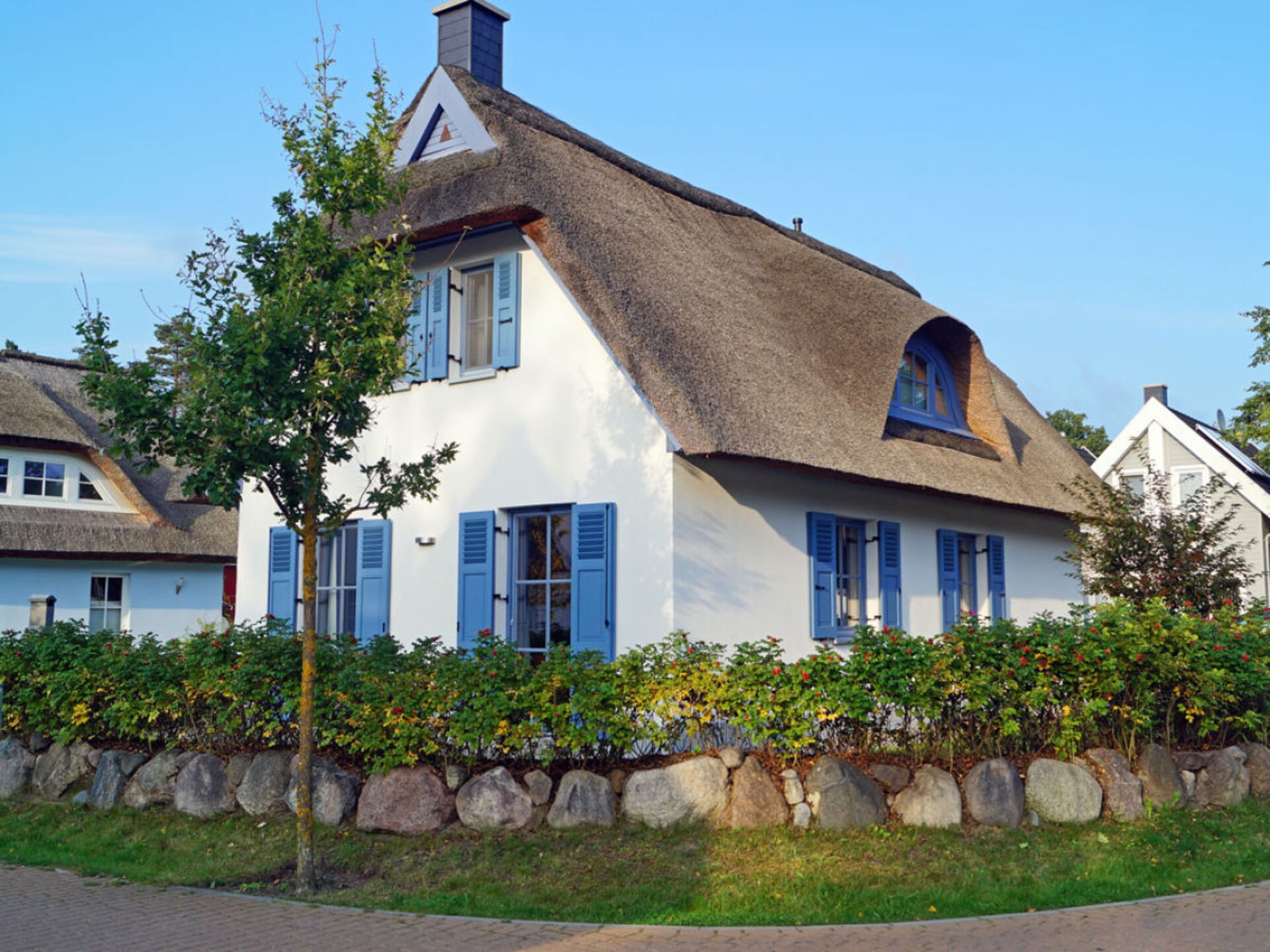 Modern rietgedekt huis met sauna & haard op 400m van het strand - foto 1