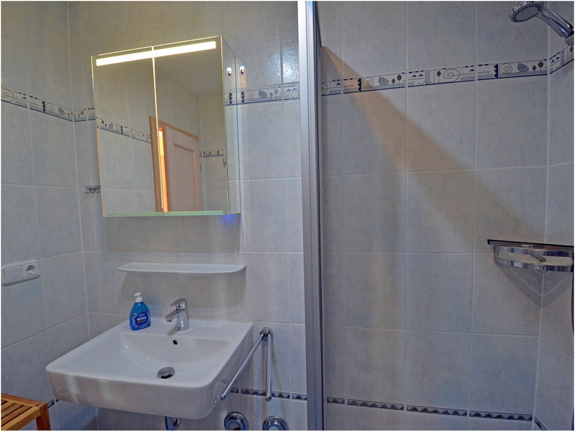 Knus appartement op 50 meter van het zandstrand in Glowe - foto 24