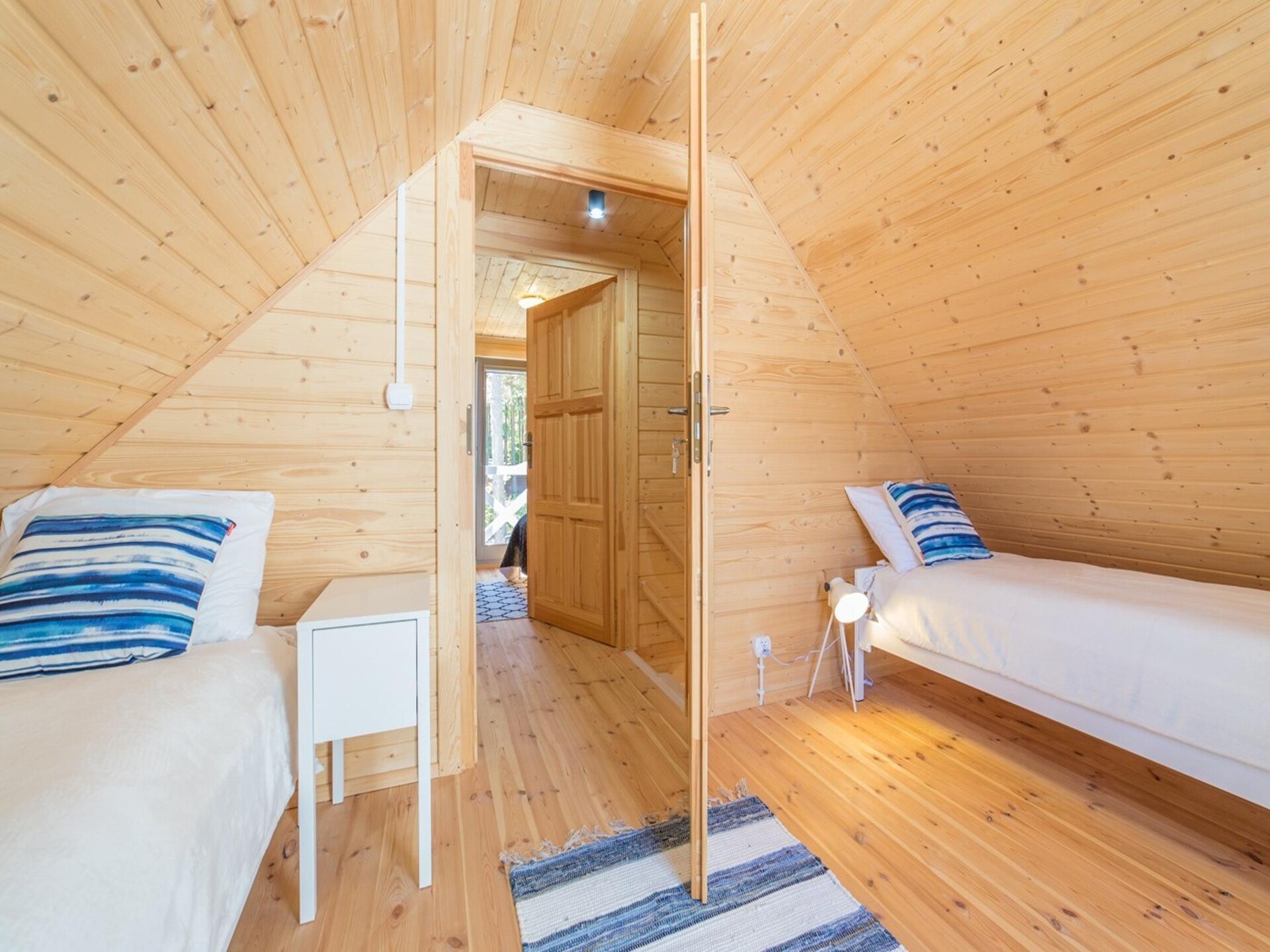 Comfortabel vakantiehuis voor 5 in het bos, op 650m van strand Pobierowo - foto 8