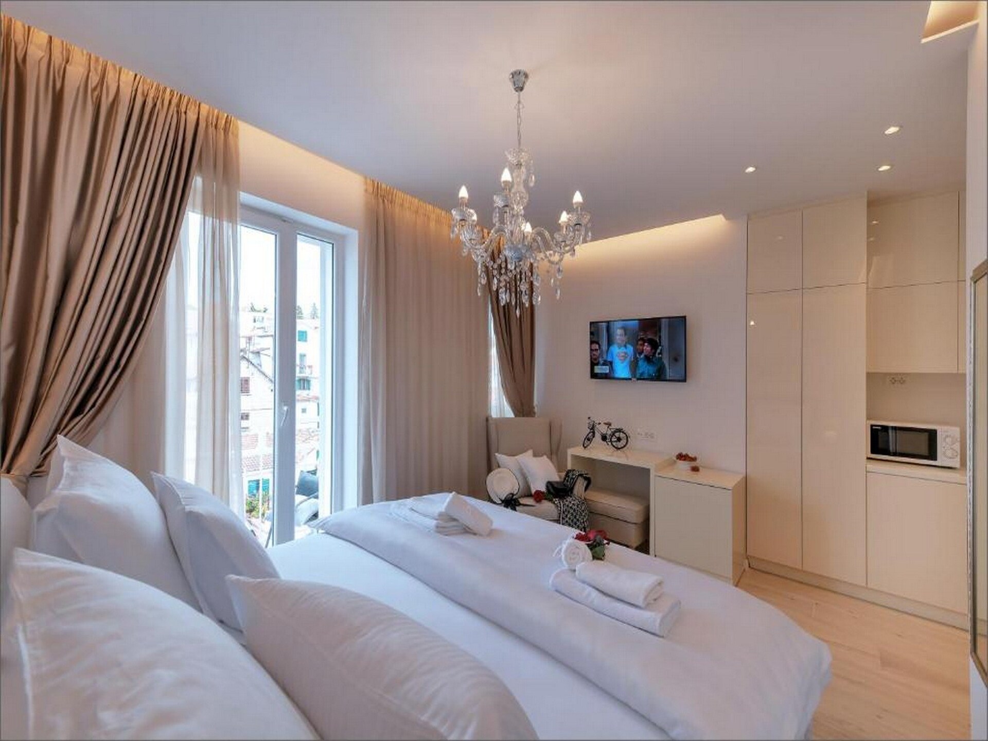 Deluxe kamer met balkon op 500m van het strand in Split - foto 7