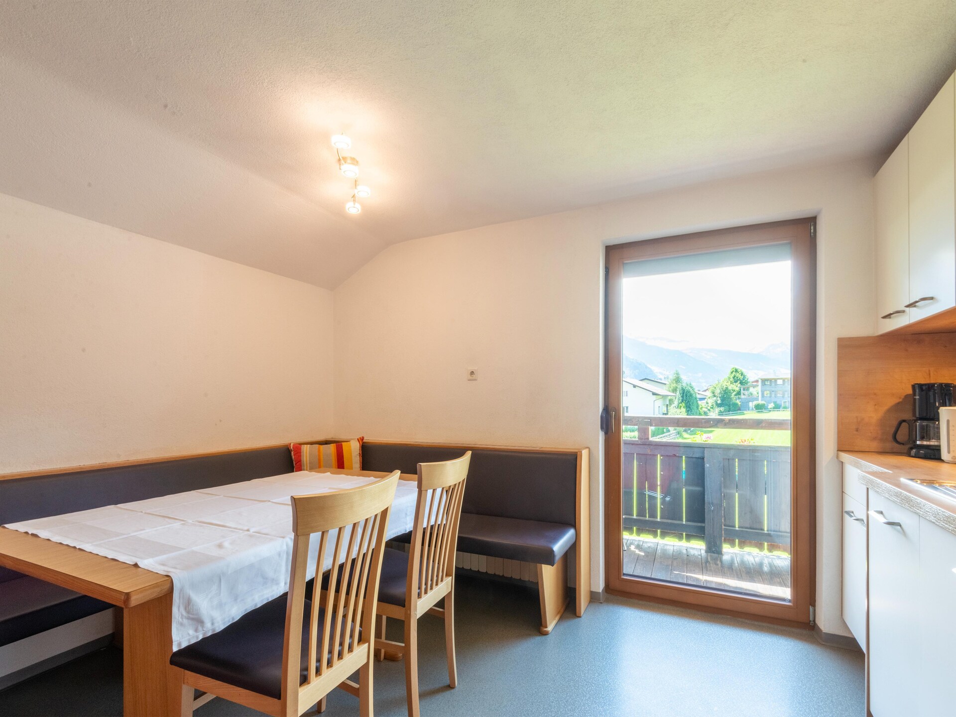 Ruim vrijstaand appartement voor 7 personen in Fügen, op 300 meter van de skilift - foto 10