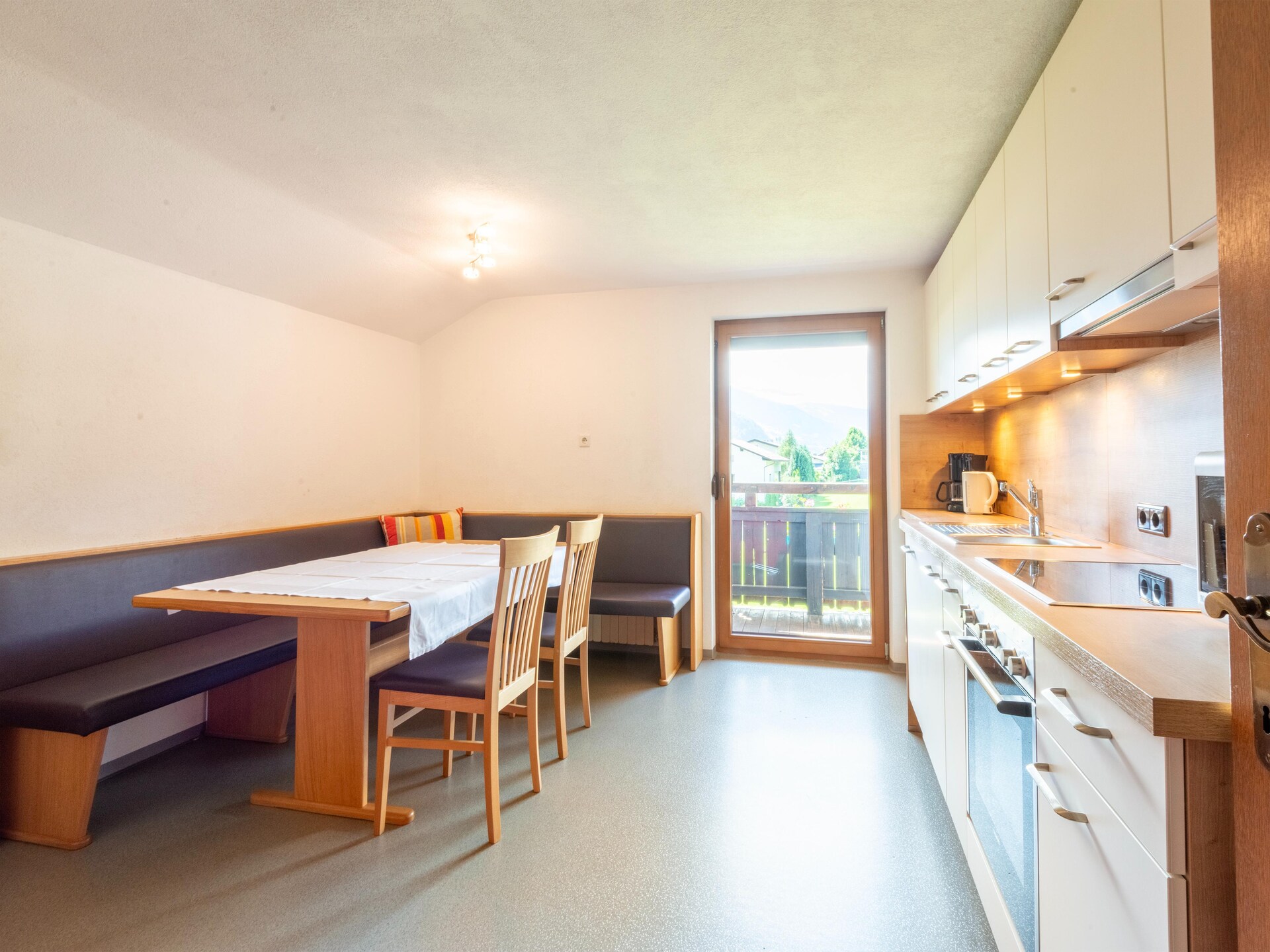 Ruim vrijstaand appartement voor 7 personen in Fügen, op 300 meter van de skilift - foto 8