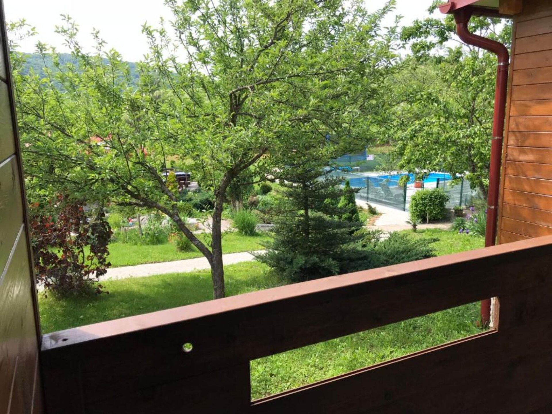 Sfeervol appartement met terras en zwembadzicht in Rakovica - foto 20