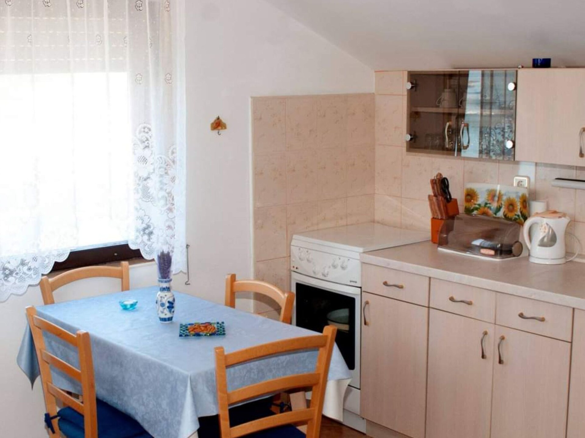 Appartement met zeezicht en terras op autovrij eiland Prvić Luka - foto 2