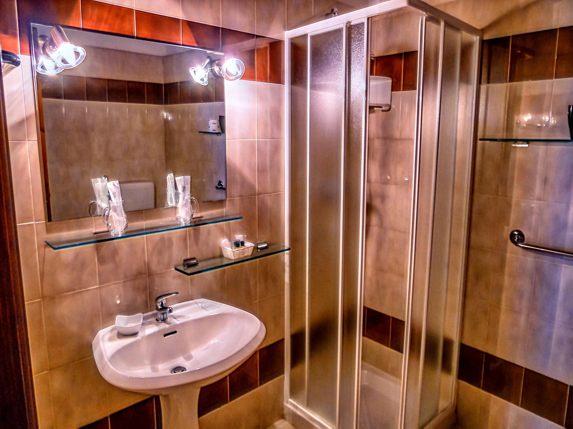 Sfeervol stenen appartement met gedeeld zwembad & uitzicht op de Toscaanse heuvels - foto 22