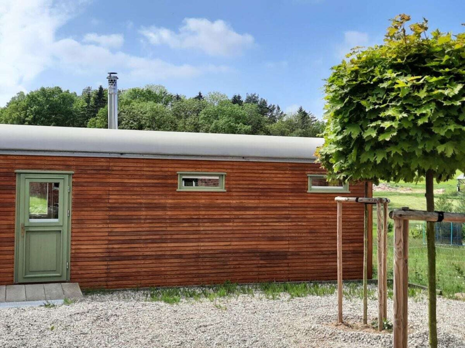 Tiny house bij Satow: sauna, weids uitzicht en 3 km van de Oostzee - foto 1