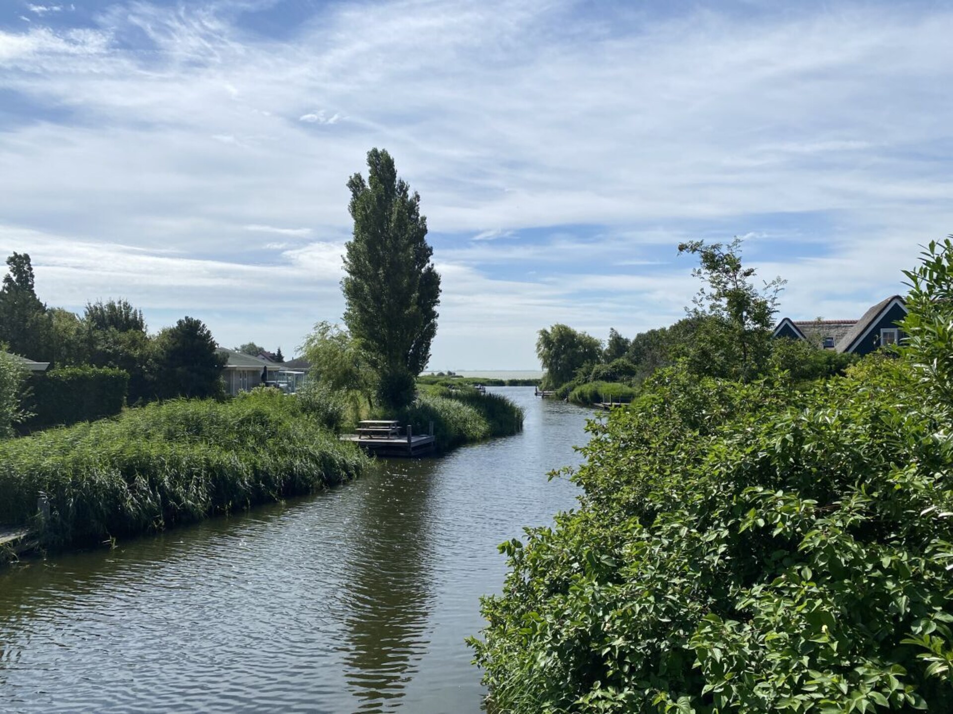Sunhouse Makkum: Vakantiehuis aan het water met privésteiger - foto 9