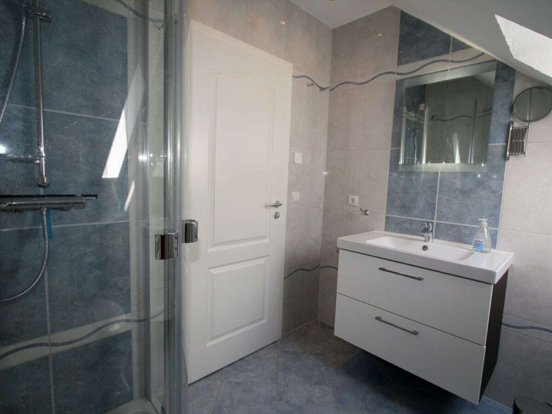 Vakantiehuis met lagune-uitzicht, sauna en open haard in Middelhagen - foto 9