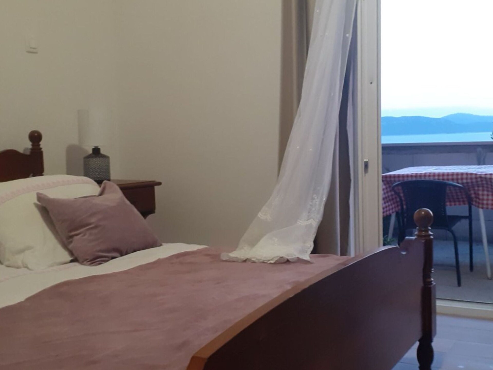 Rustiek appartement met twee slaapkamers en zeezicht nabij strand Slano - foto 13