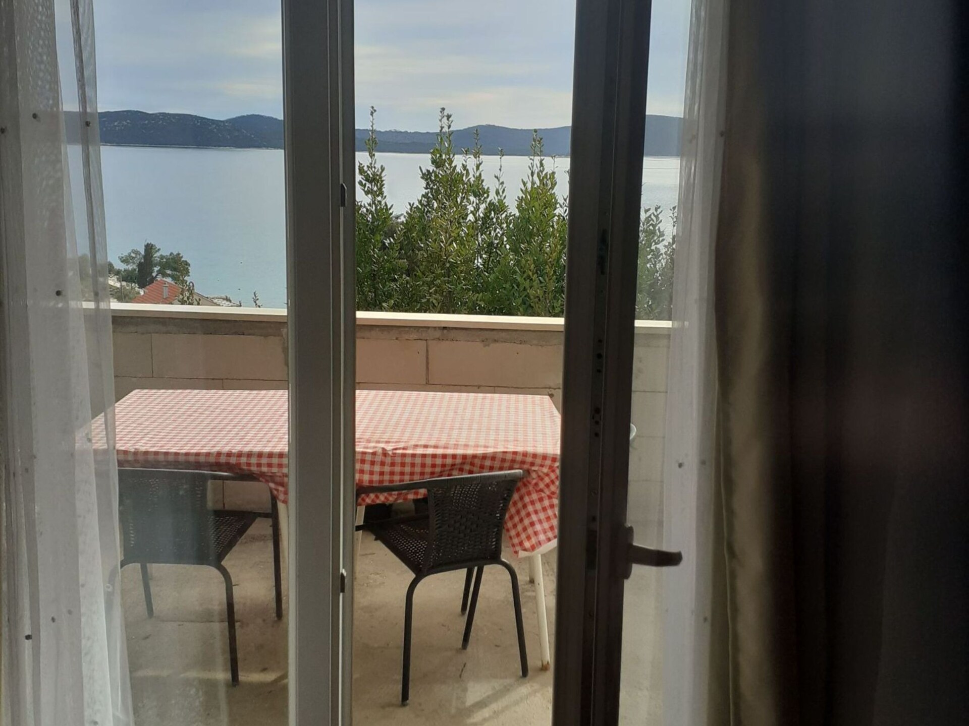 Rustiek appartement met twee slaapkamers en zeezicht nabij strand Slano - foto 30