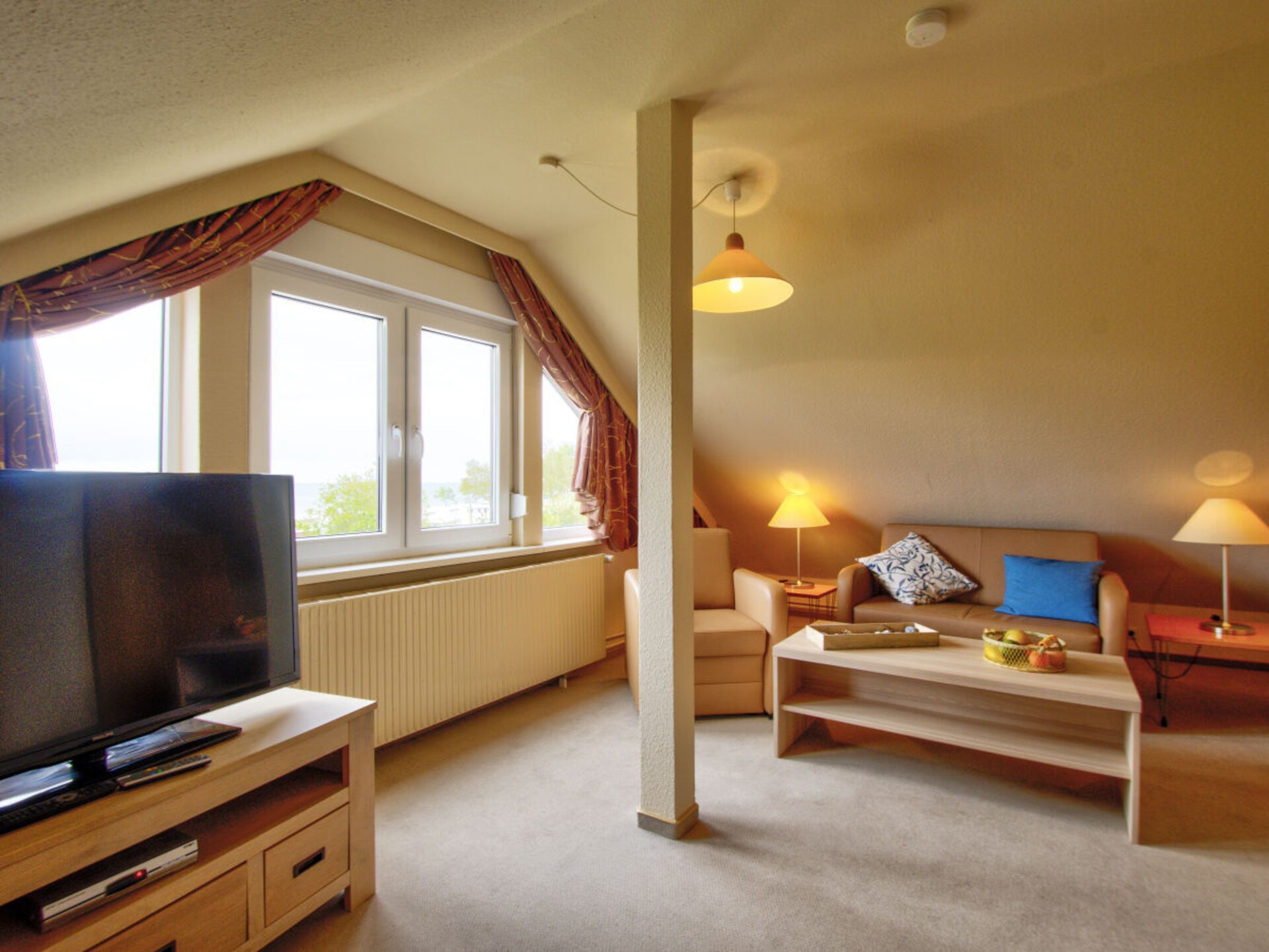 Vakantiehuis bij het zwembad met panoramisch zeezicht op Fehmarn - foto 5