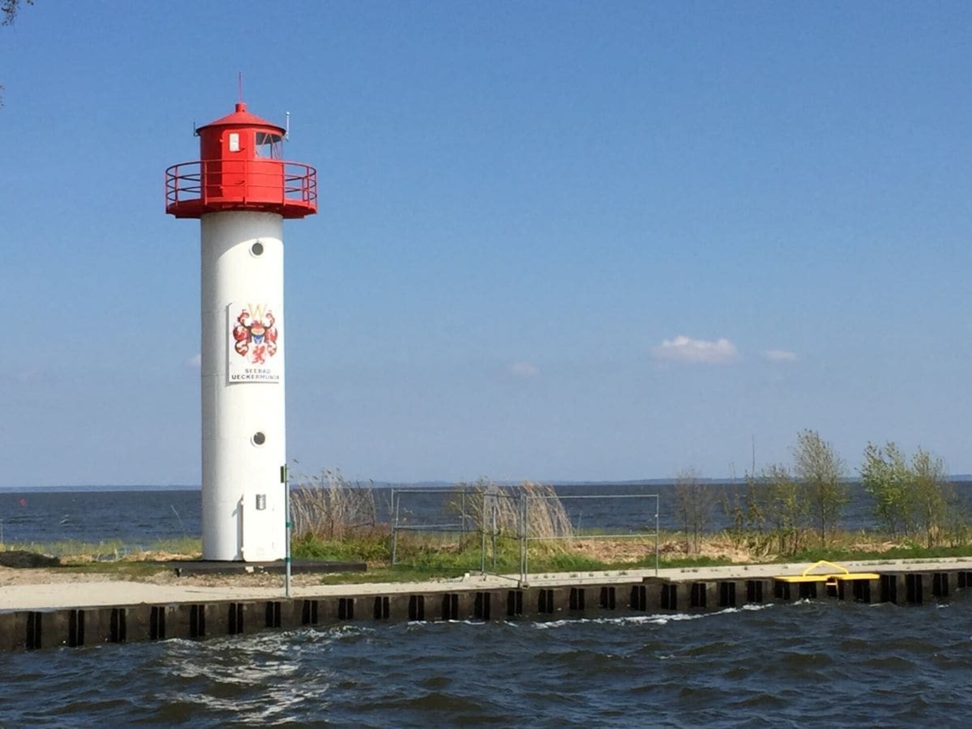 Knus appartement aan het water in Ueckermünde met zonneterras - foto 14