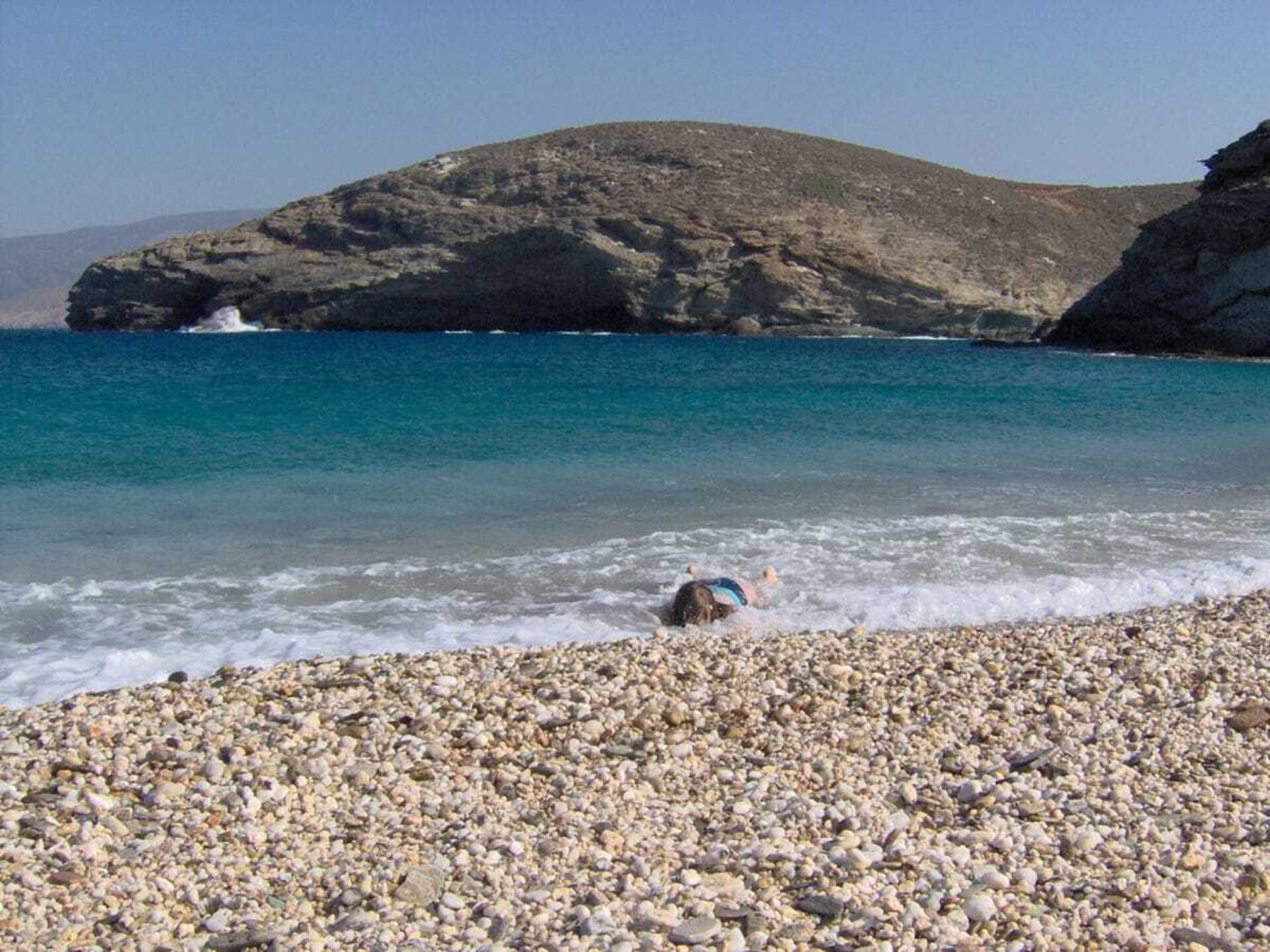 Geïsoleerd vakantiehuis op Andros met panoramisch zeezicht en strandnabijheid - foto 21
