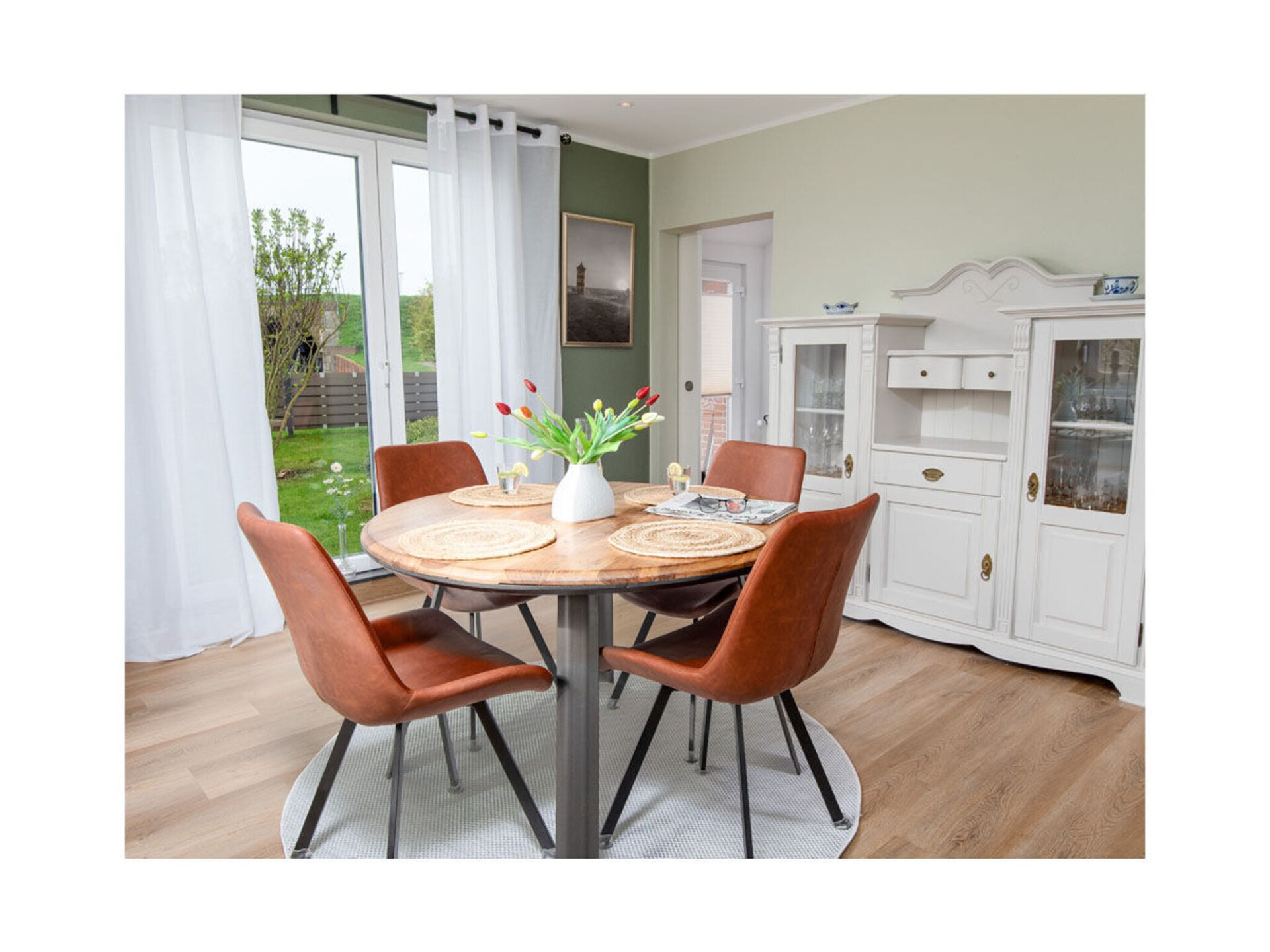 Nieuw Greetsiels vakantiehuis aan het water, vlakbij haven en centrum - foto 10