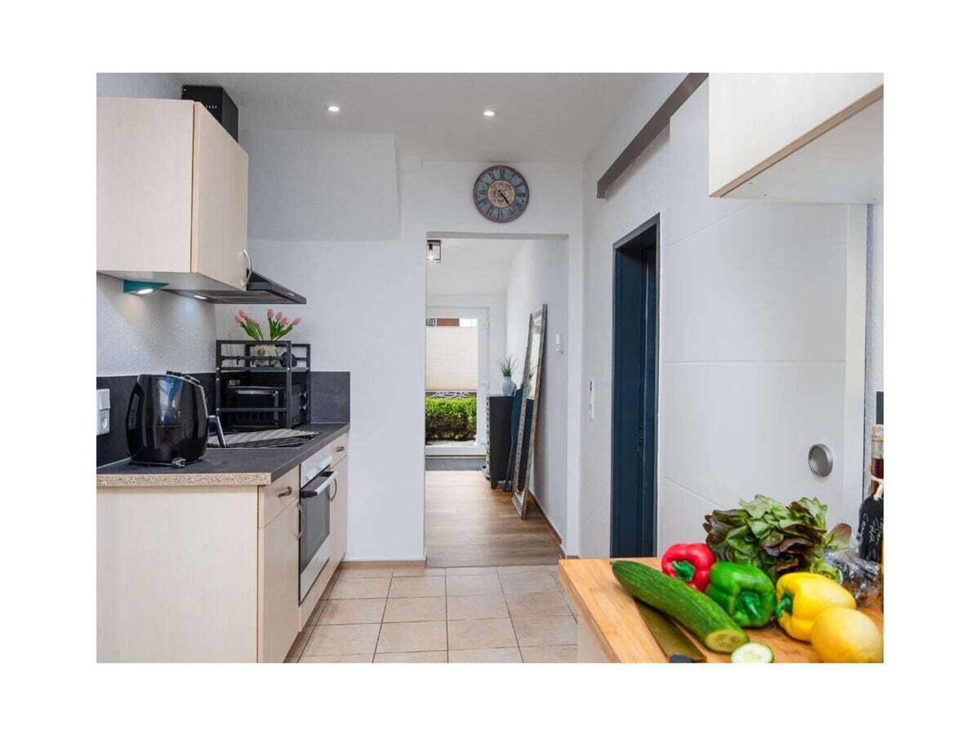 Nieuw Greetsiels vakantiehuis aan het water, vlakbij haven en centrum - foto 3