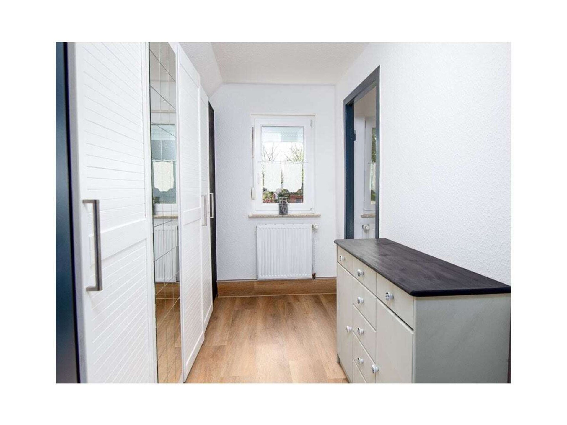 Nieuw Greetsiels vakantiehuis aan het water, vlakbij haven en centrum - foto 14