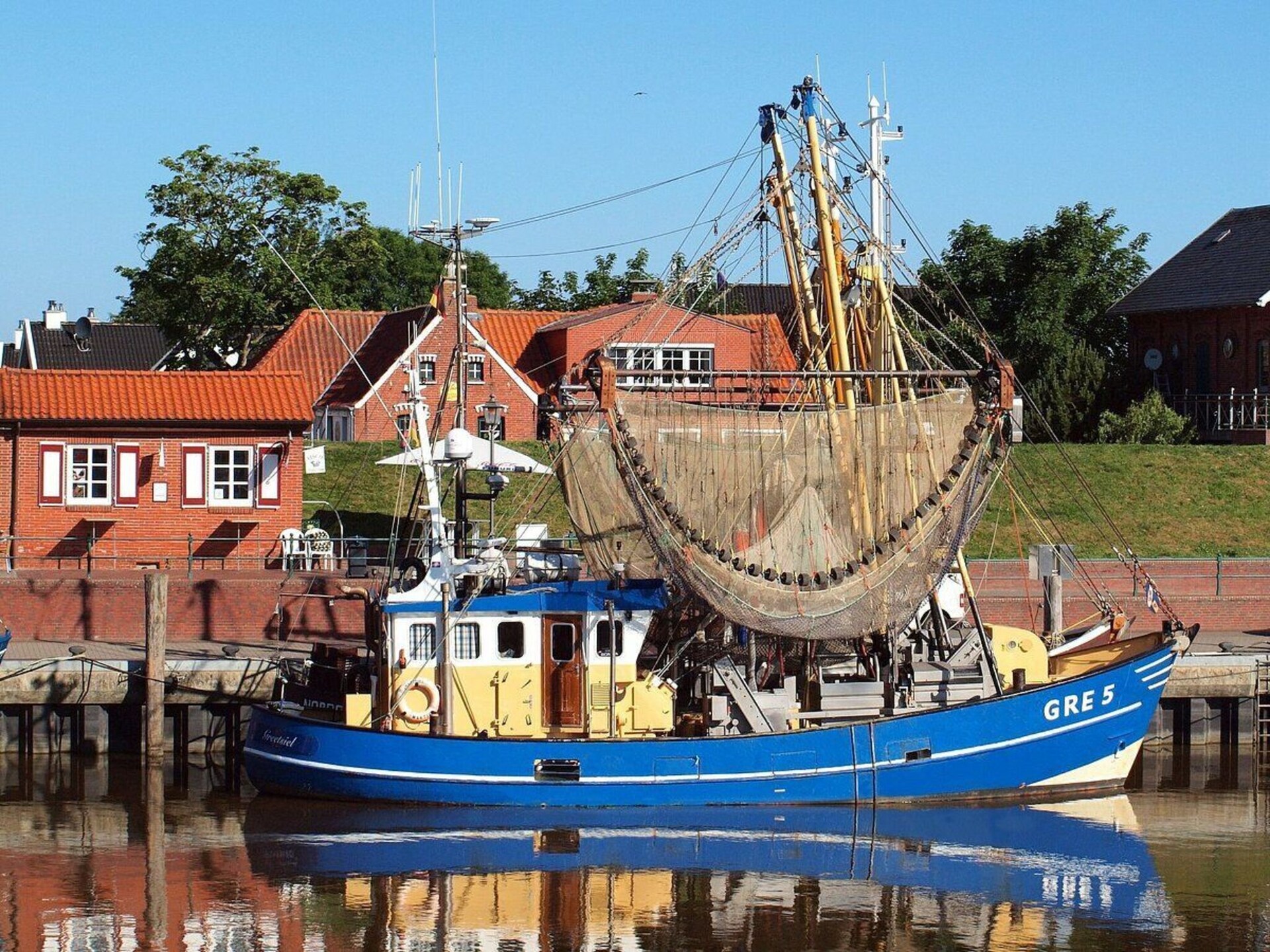 Nieuw Greetsiels vakantiehuis aan het water, vlakbij haven en centrum - foto 27