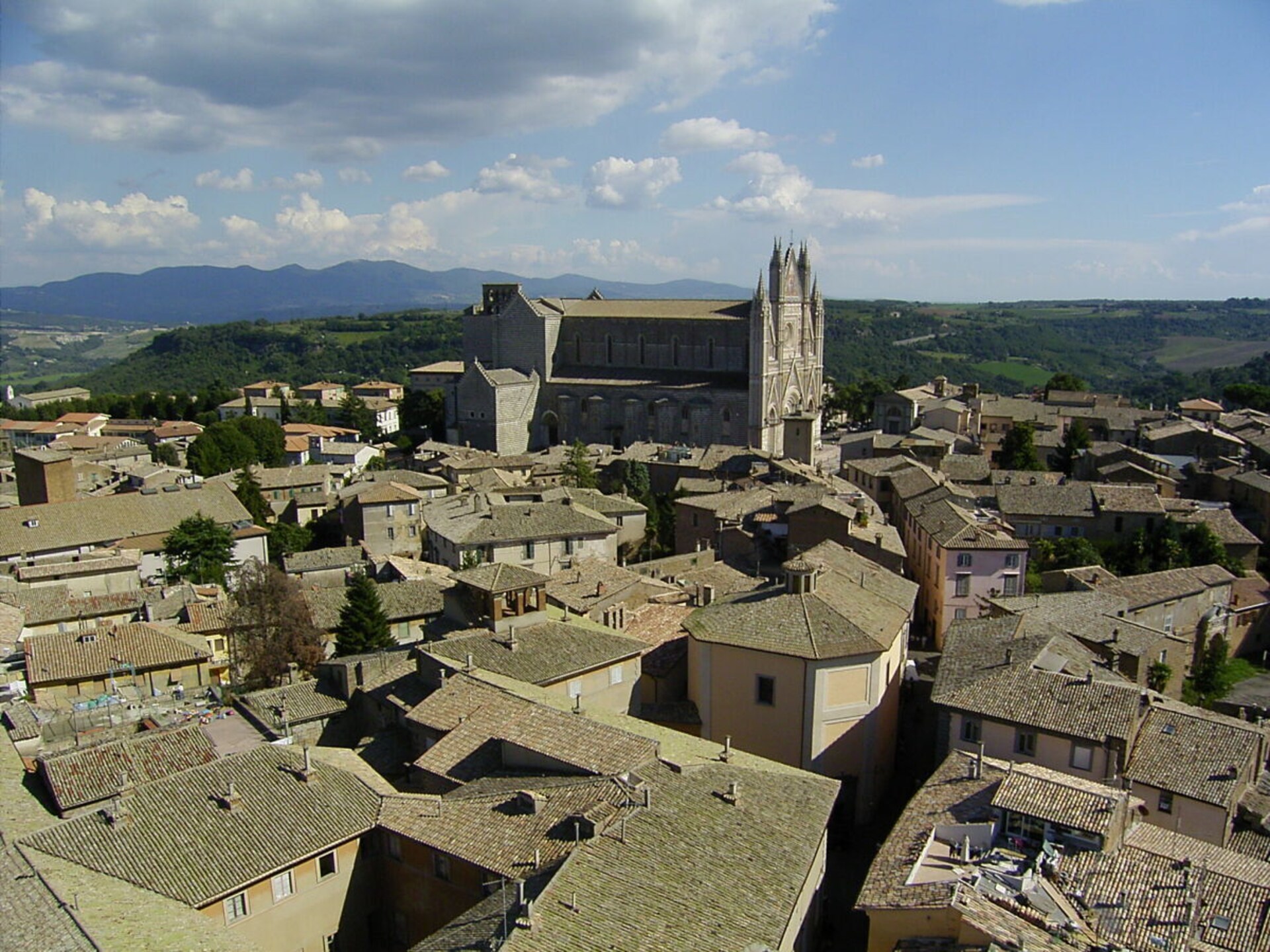 Sfeervol vakantiehuis in olijfgaard, 5 minuten van het Meer van Bolsena - foto 13